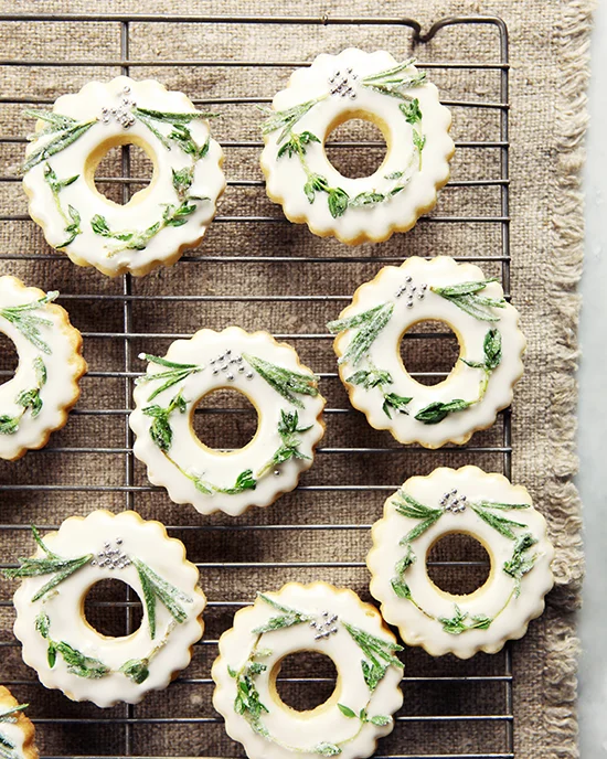 WreathCookies4WEB.jpg
