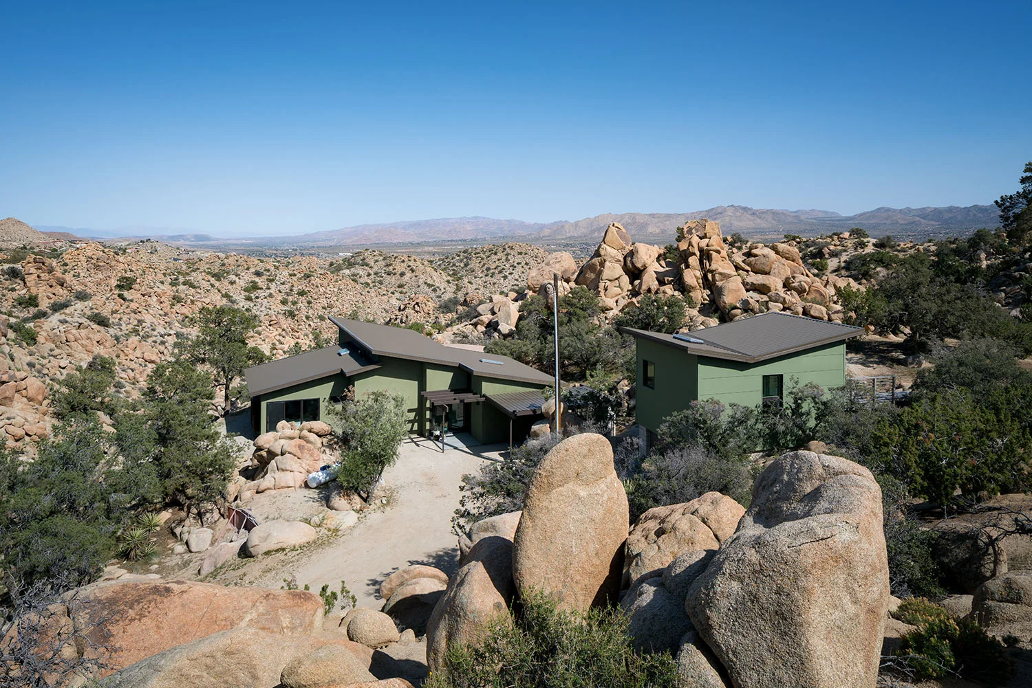Yucca Valley House 15.jpg