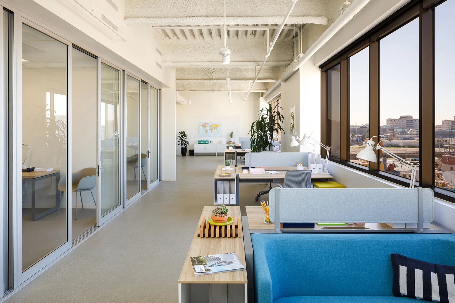 Broadway Spec Suite 01.jpg