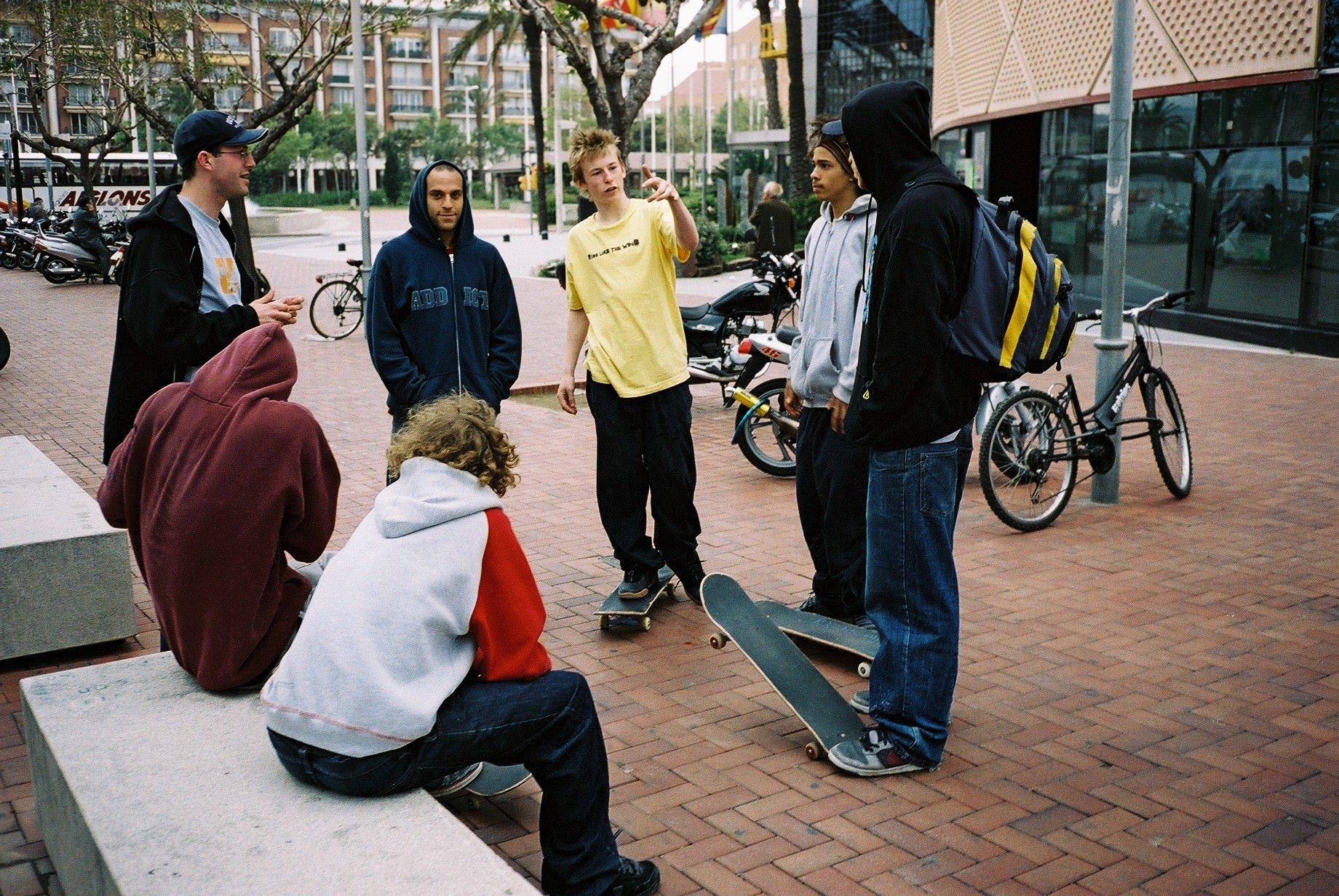  Fifty-Fifty Skateshop Team in Barcelona  