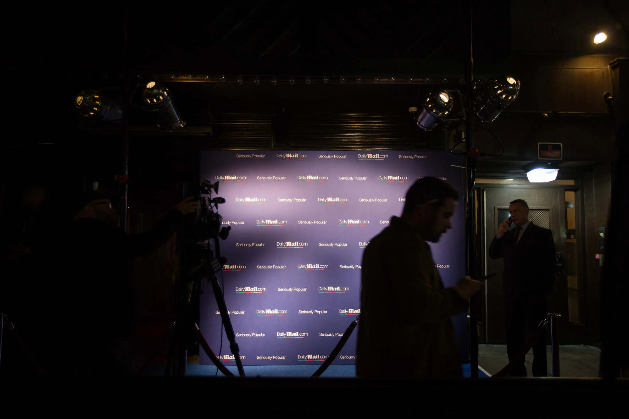 dailymail_party8_2000_c.jpg