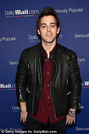 2F4367A100000578-3355504-Jackson_Harris-m-29_1449812190473.jpg
