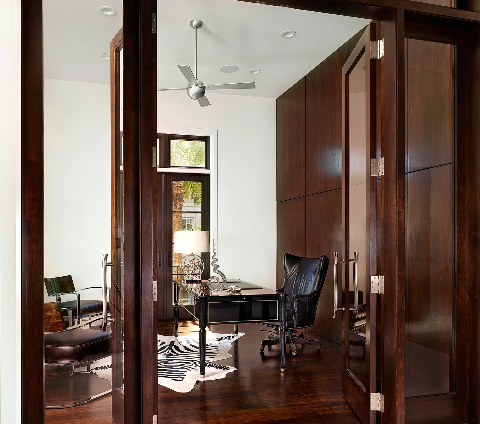 Stella Del Mar Office.jpg