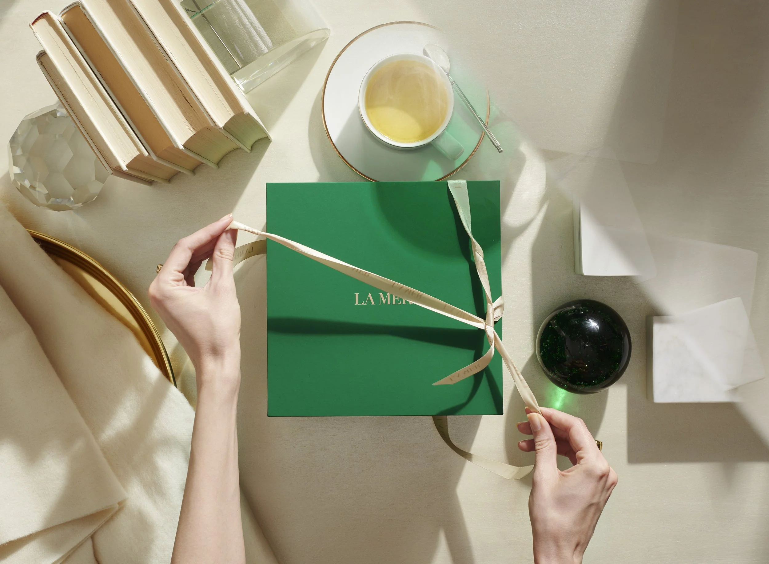  La Mer,    Creative Direction: Bess Yoham.  Photo Production: Hope Oliver.  Style: Jocelyne Beaudoin. 