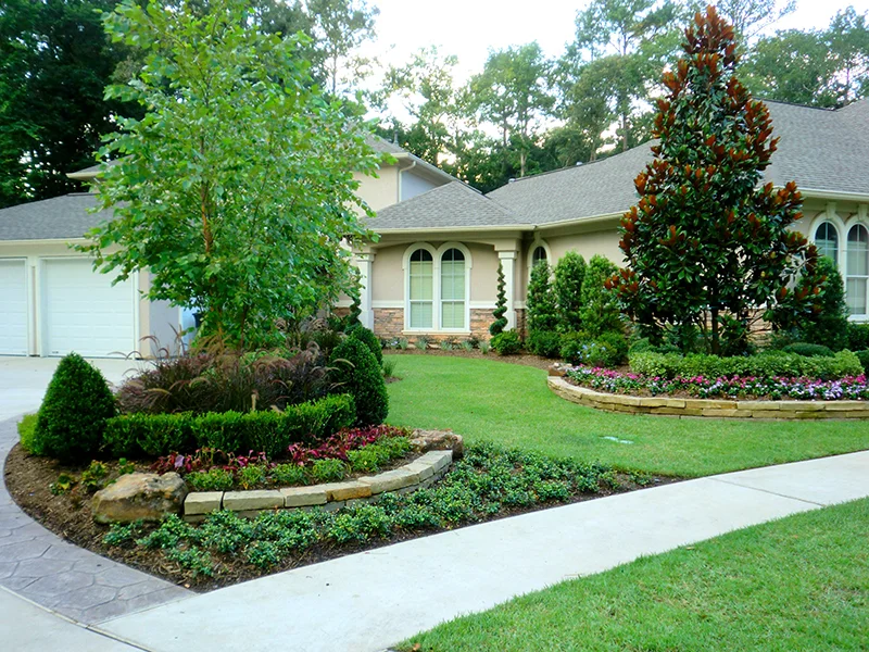 aa-landsape-design-installation-stone-moss-rock-border-the-woodlands-best-envy-exteriors-maintenance-houston-tx.jpg