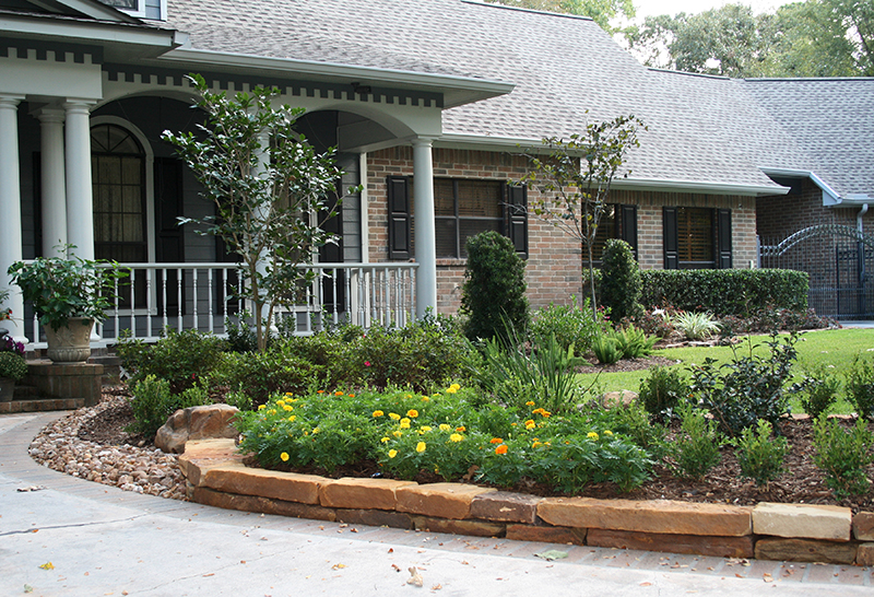 landscape-installation-design-build-country-traditional-landscaper-landscaping-ideas-stone-best-top-lawn-install-the-woodlands-tx-houston-spring-cypress-montgomery-woodforest-hill-country-tomball-houston.jpg