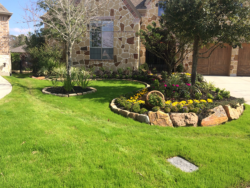 lawn-care-maintenance-installation-landscape-the-woodlands-spring-tx-houston-magnolia-best.jpg