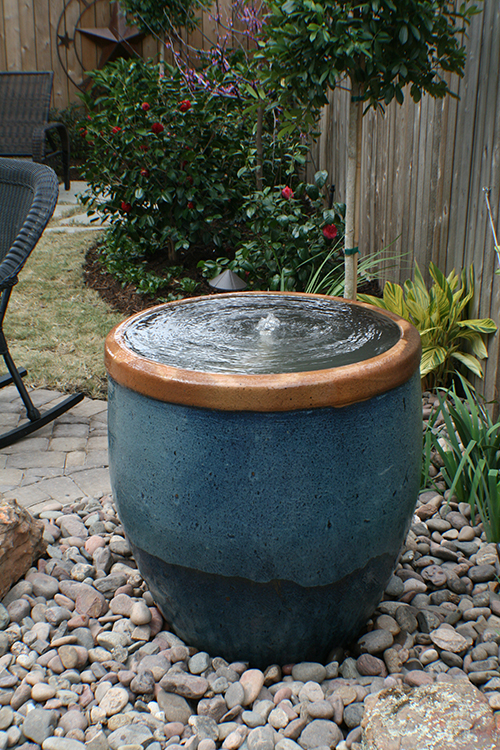 glazed-rustic-water-foutain-feature-in-pot-pot-pots-urn-in-urn-design-build-install-installation-landscape-landscaping-ideas-back-yard-the-woodlands-build-spring-houston-tx-montgomery-conroe-cypress-best-company.jpg