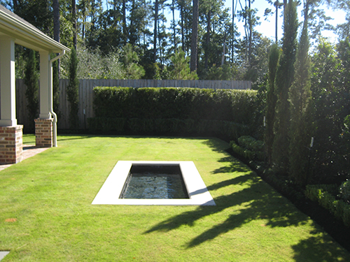 modern-landscape-water-feature-fountain-contemporary-design-landscape-the-woodlands-carlton-woods-spring-envy.jpg