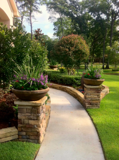 moss-rock-border-stone-columns-pottery-low-bowl.jpg