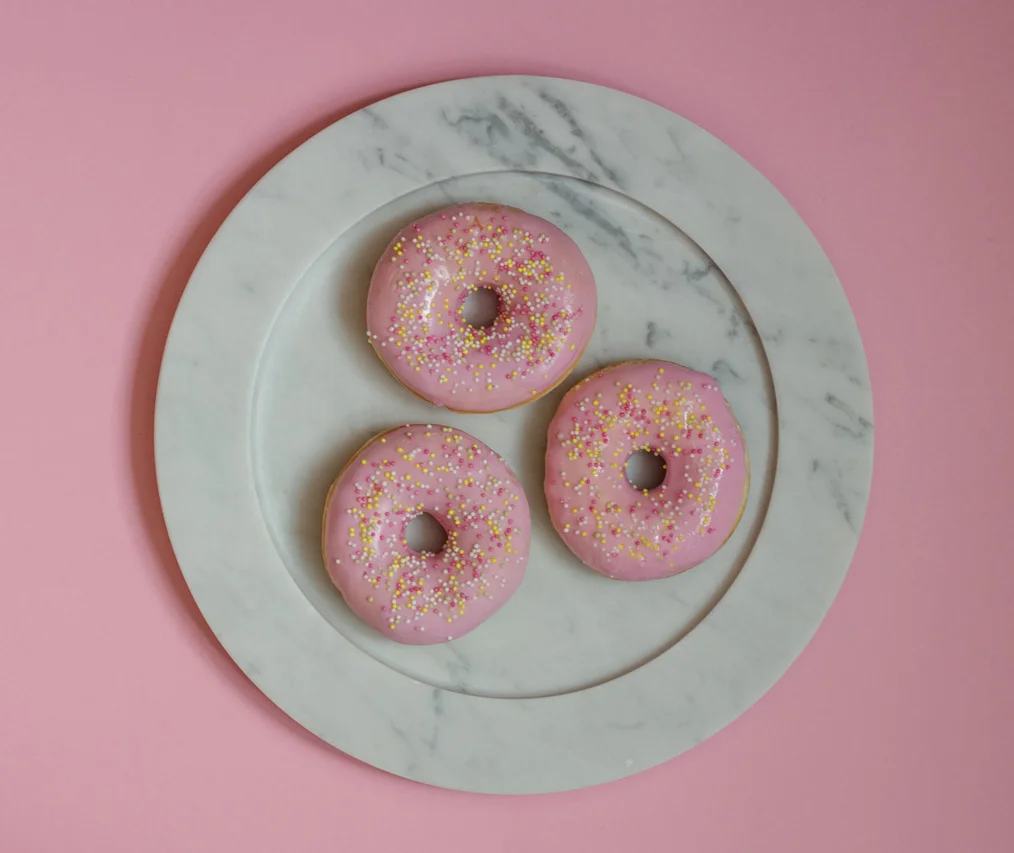 carrarra+donuts1.jpg