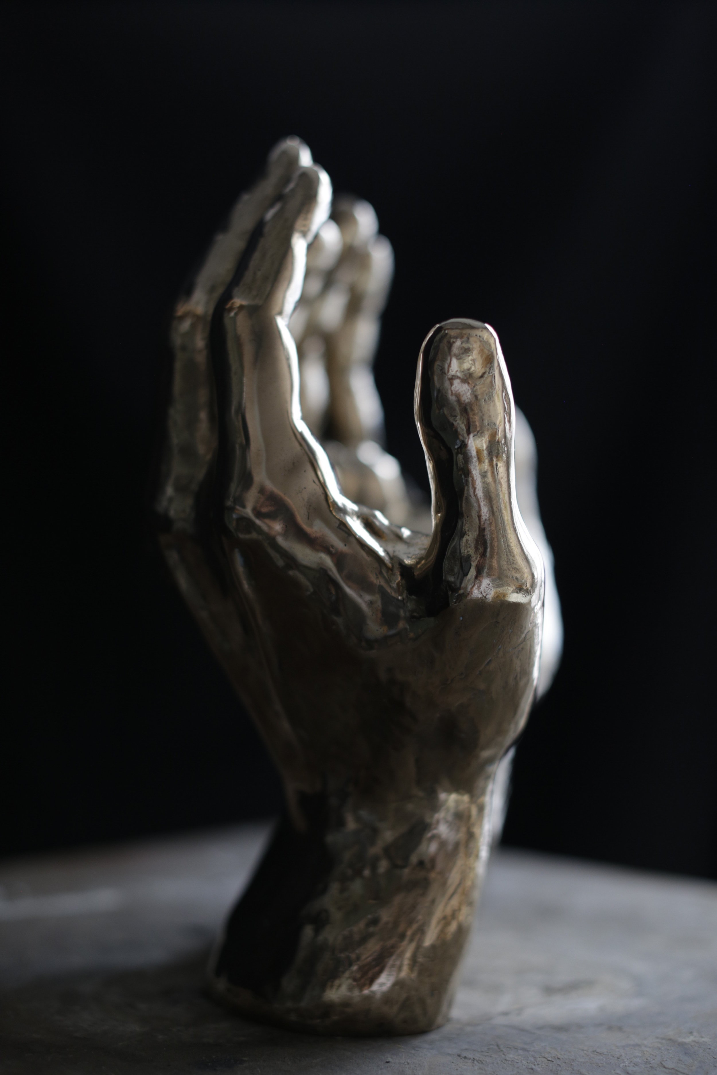 'Hands', 14 x 13 x 7 in, Bronze, 2016