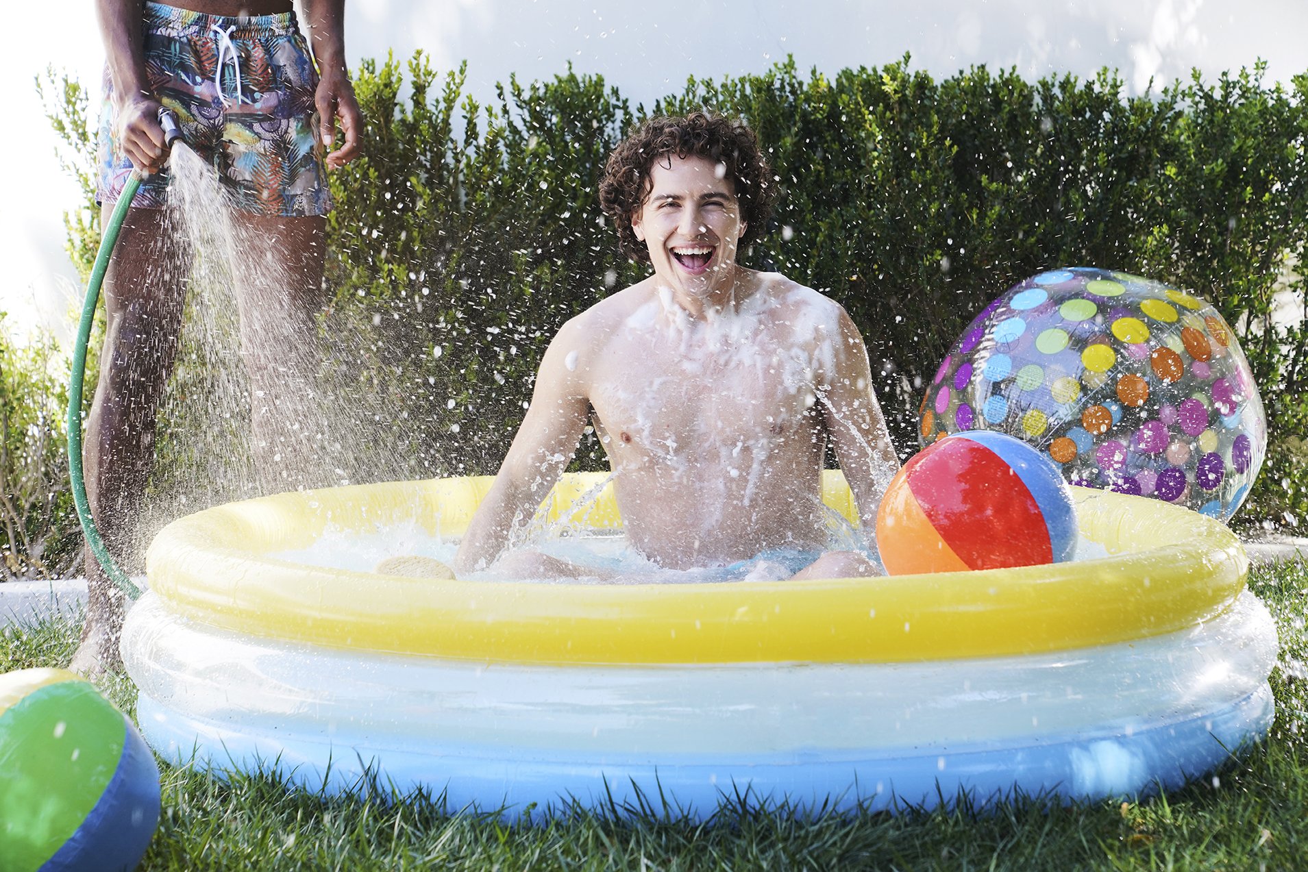 VWH_MS_KiddiePoolBath_4180.jpg