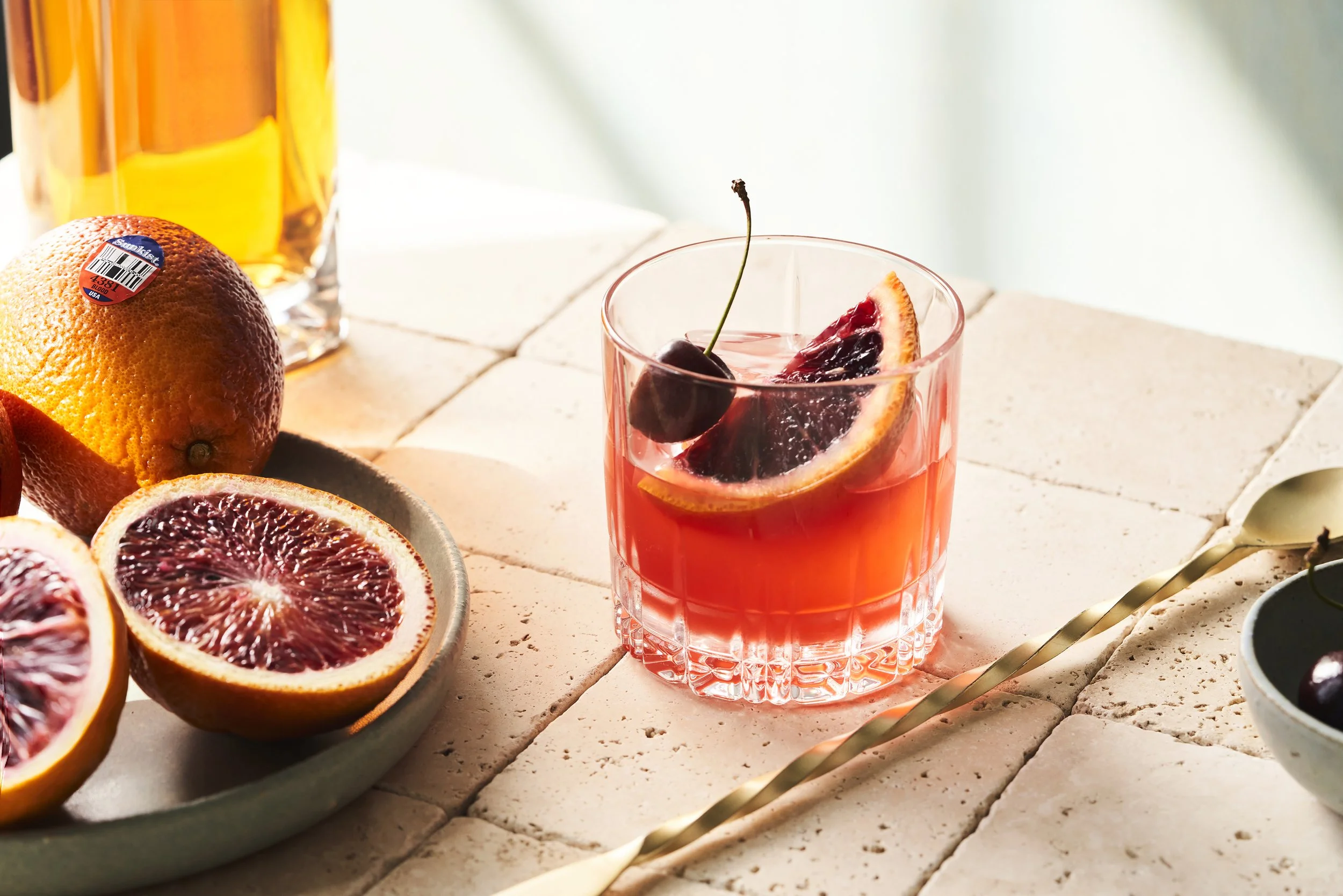 VWH_E_Sunkist_BloodOrange_Garnish_1339_R2 copy.jpg