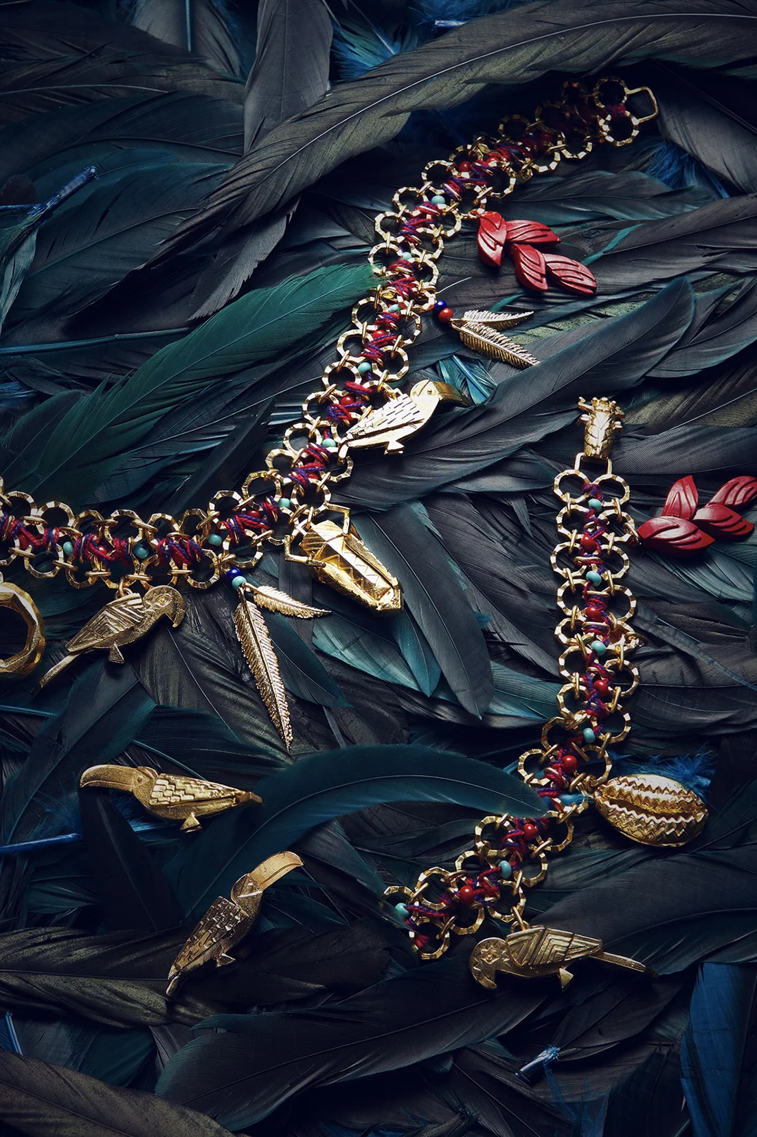 TJ-0550-Vogue 426 Penas 1.jpg