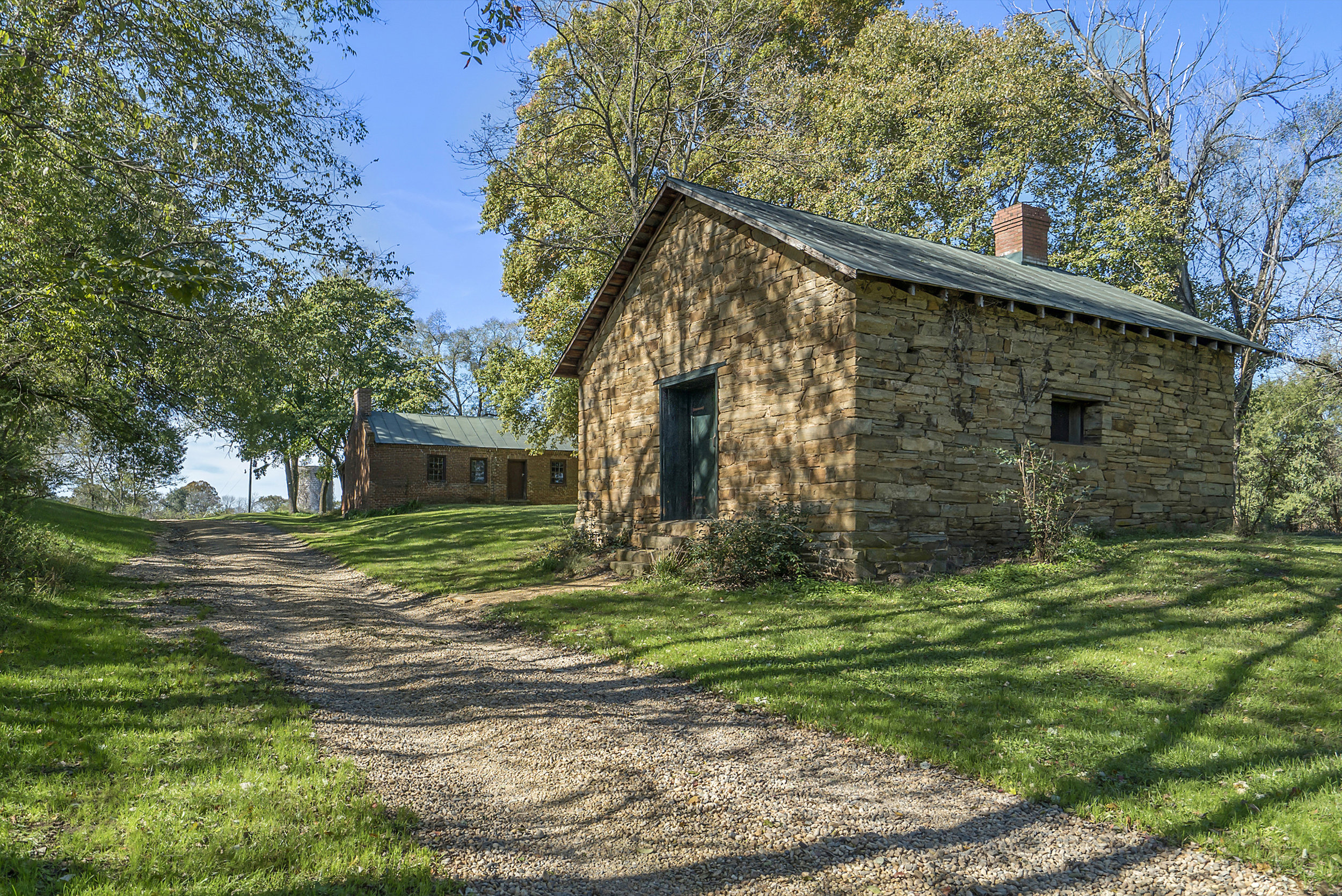 Blacksmithshop& quarters.jpg