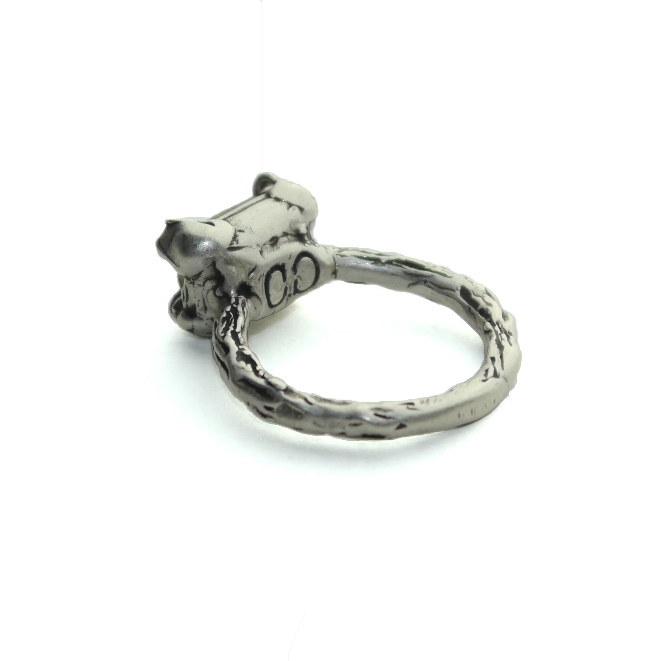 caitlin-cimino-silver-sustainable-ring