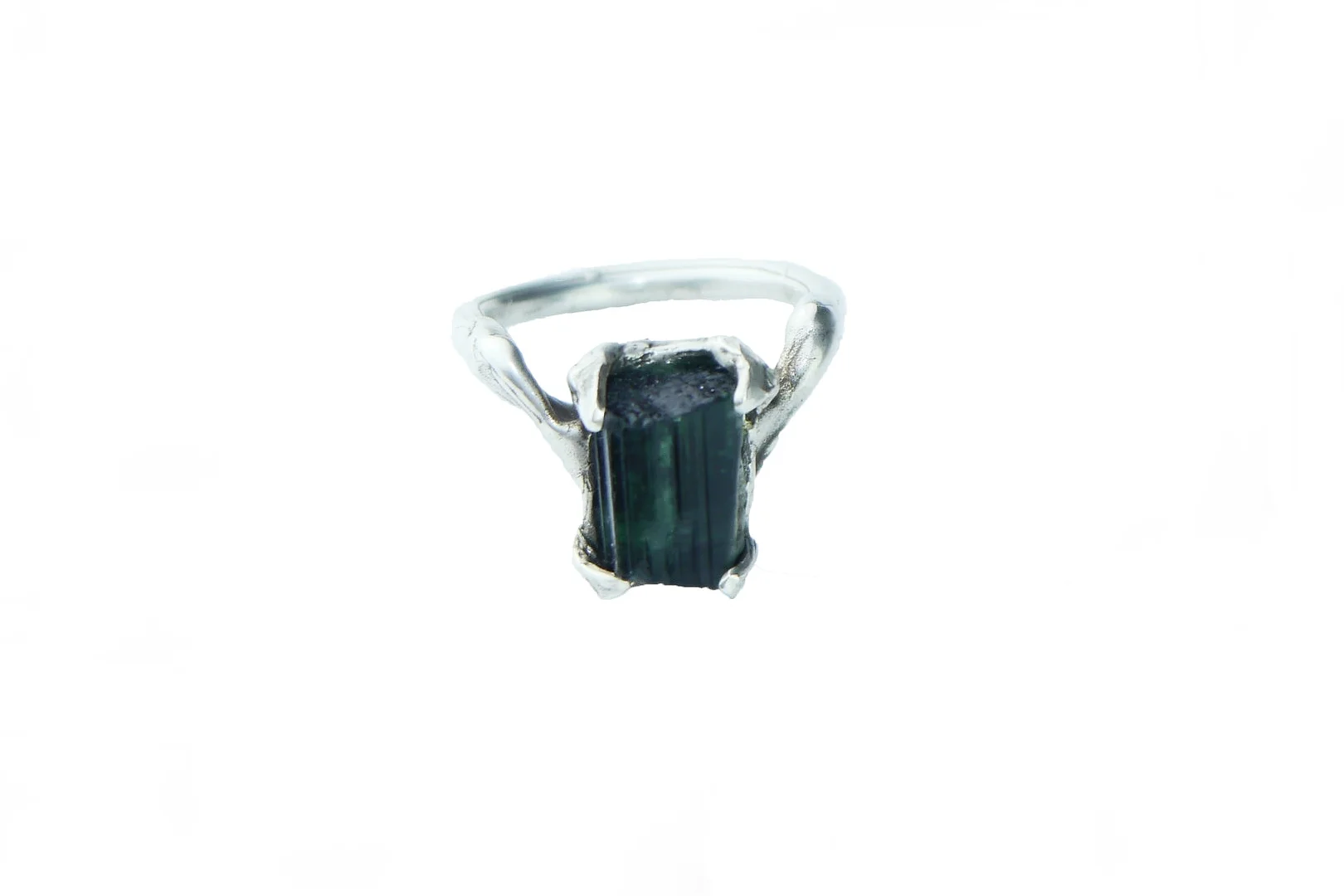 caitlin-cimino-silver-sustainable-ring-tourmaline