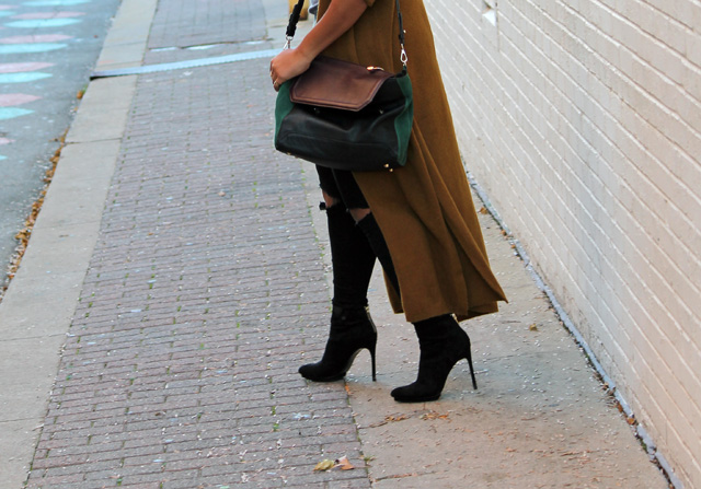 2-loft-side-slit-duster-old-navy-rockstar-jeans-zara-booties-gap-henley.jpg