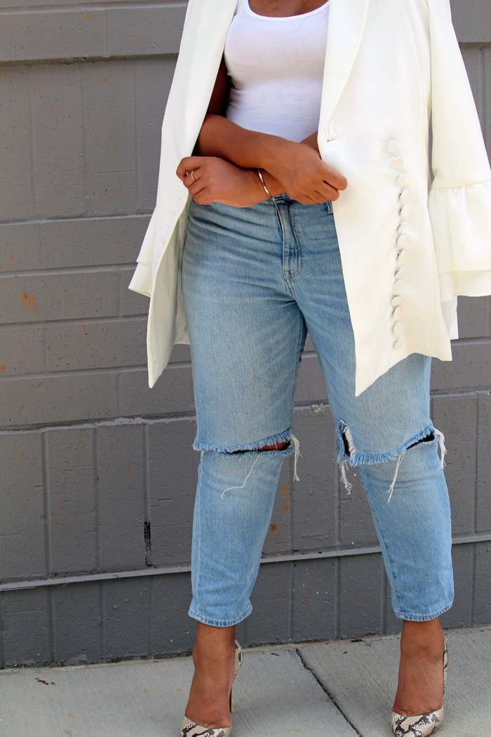 Robinson-Style-Shop-Cream-Bell-Sleeve-Blazer-Gap-Boyfriend-Jeans-10.jpg