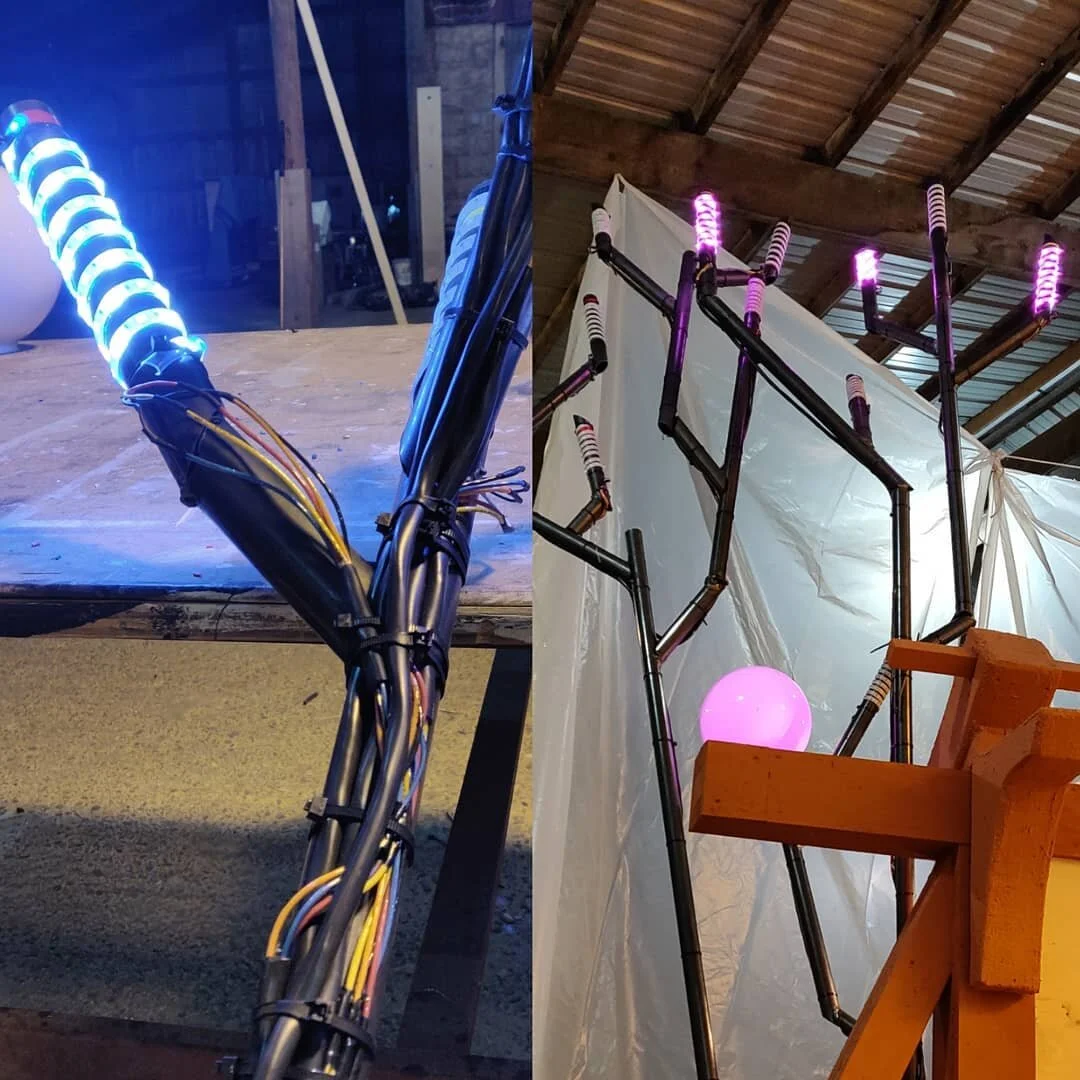 Wired up before scenic adds the foliage and globes over the frame
.
.
.
#lightingdesign #stagelighting #led #ledtape #ledglobe #theatre #theater  #theatrelighting