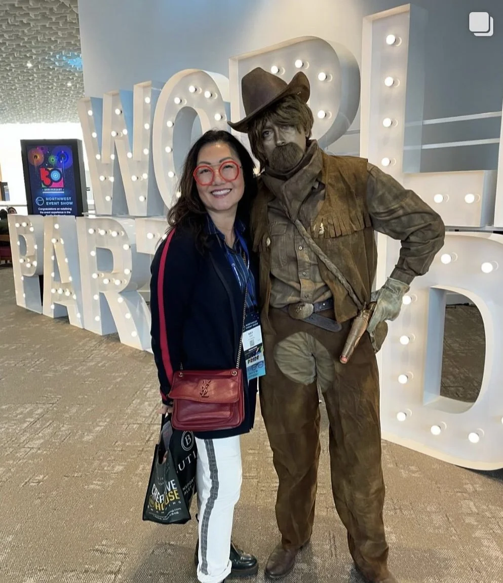 Our golden cowboy living statue!