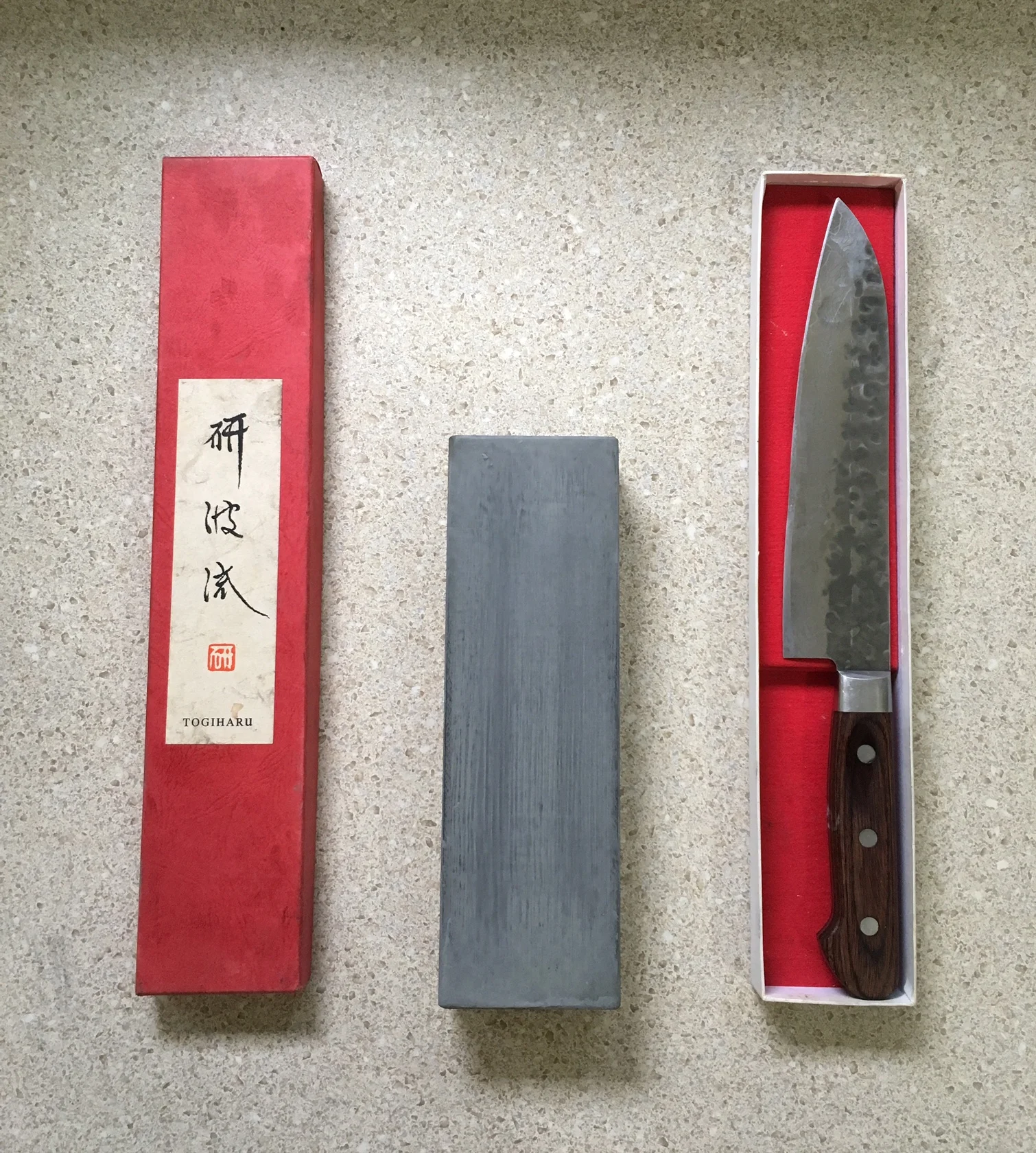 Oh, 7-inch Togiharu Hammered Texture Damascus Santoku, you so useful. 