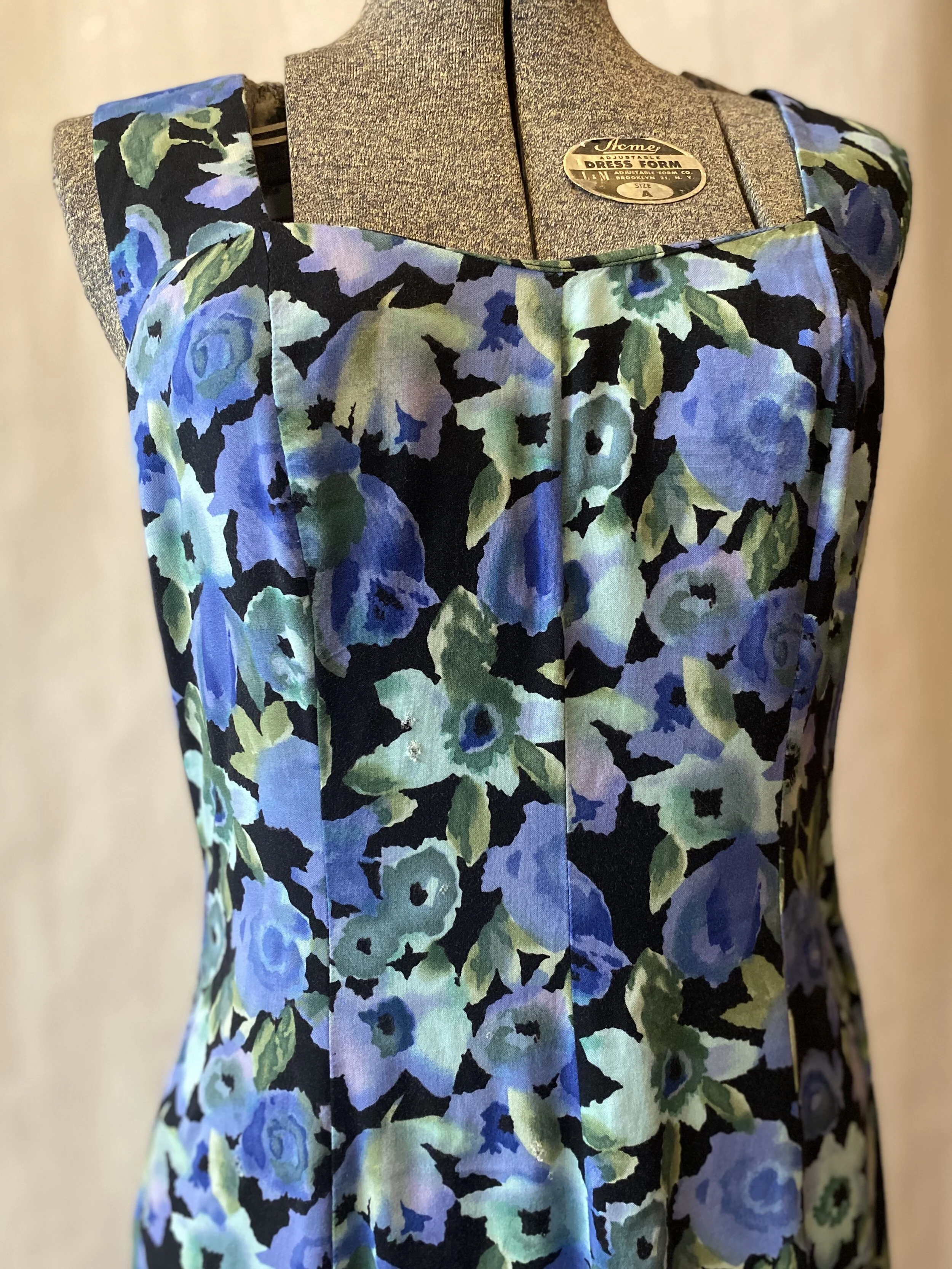 All That Jazz vintage blue floral dress 