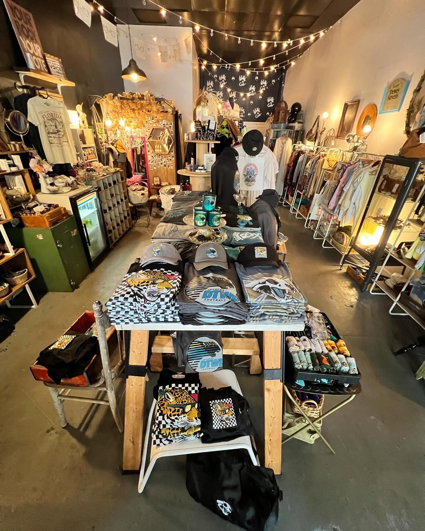 We&rsquo;re stocked up for the first game of the season. Open today till 4p. Plus we are opening for 1 hour tomorrow (Sunday, 9/8) from 11a to 12p so you can be GAMEDAY READY! Or shop online 24/7. Let&rsquo;s do this!