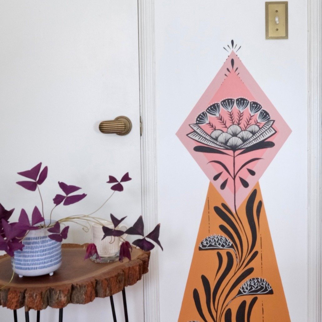 Painted this design for one on the wall, and for another on canvas. Works both ways!

Wall jewel mini murals! Find the project enquiry form on my website
Link in bio!

#custominteriormuralsandcanvases #makeyourspace #losangelesartist