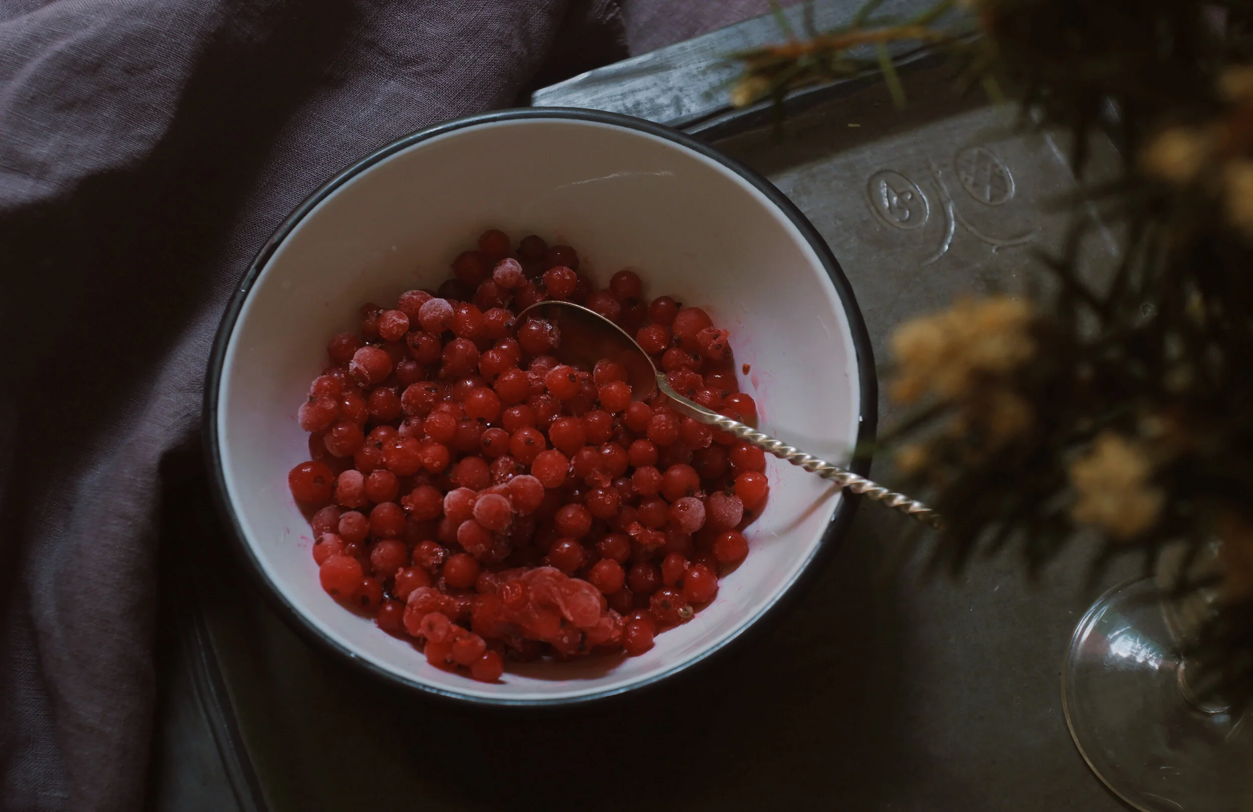 How To Stay Sane &amp; Healthy Through Thanksgiving + My Cranberry Sauce Recipe