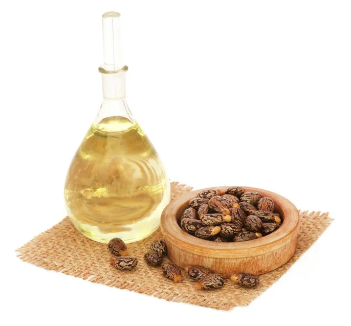 Calm Things Down With Castor Oil: promote healing while decreasing inflammation