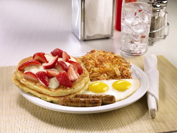 Strawberries and Cream Pancake Breakfast - Image © Denny's
