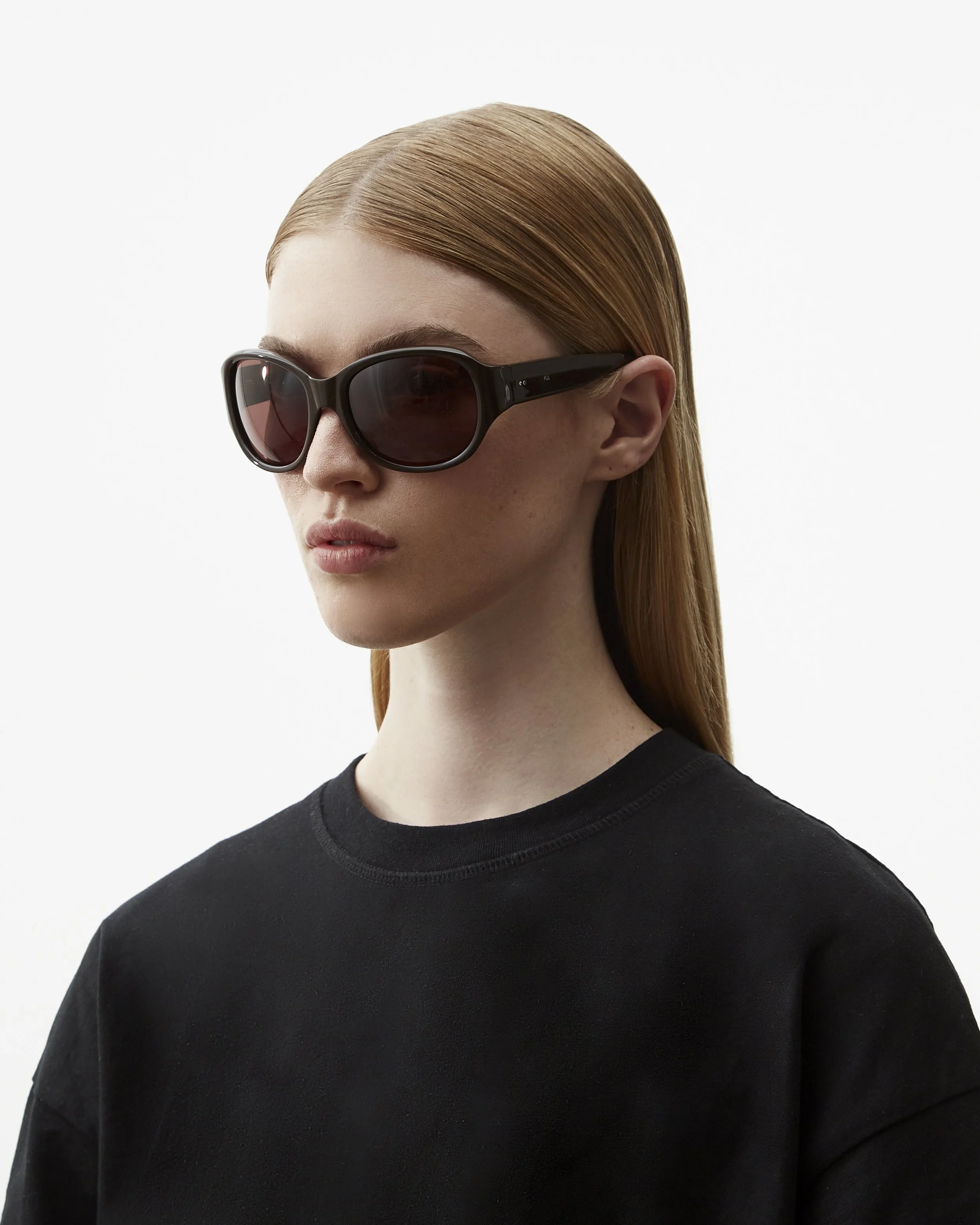 ADA_MOCCA_SolidBrown_2.jpg