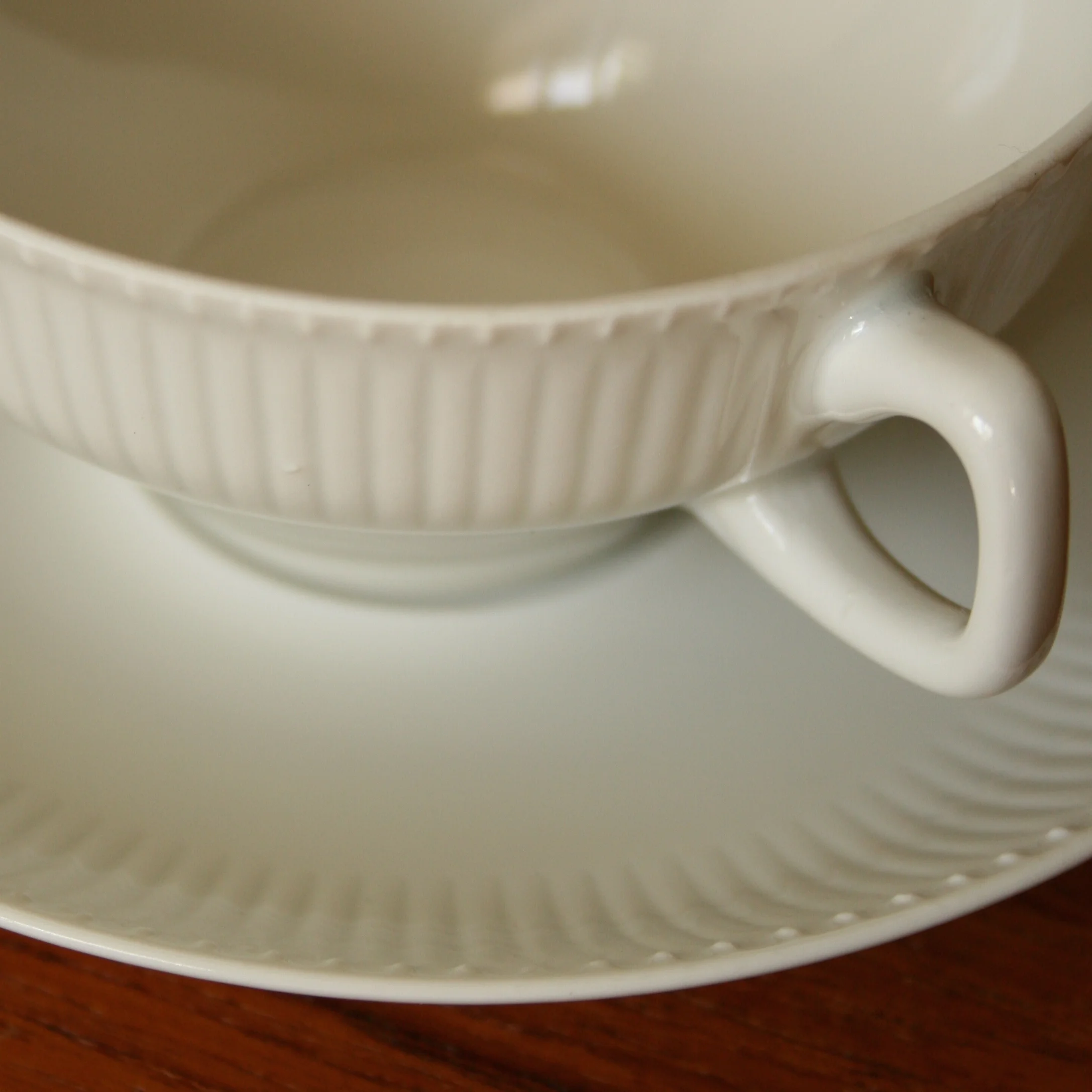 Tias.eckhoff.porsgrund.tea.cups.88.1.jpg