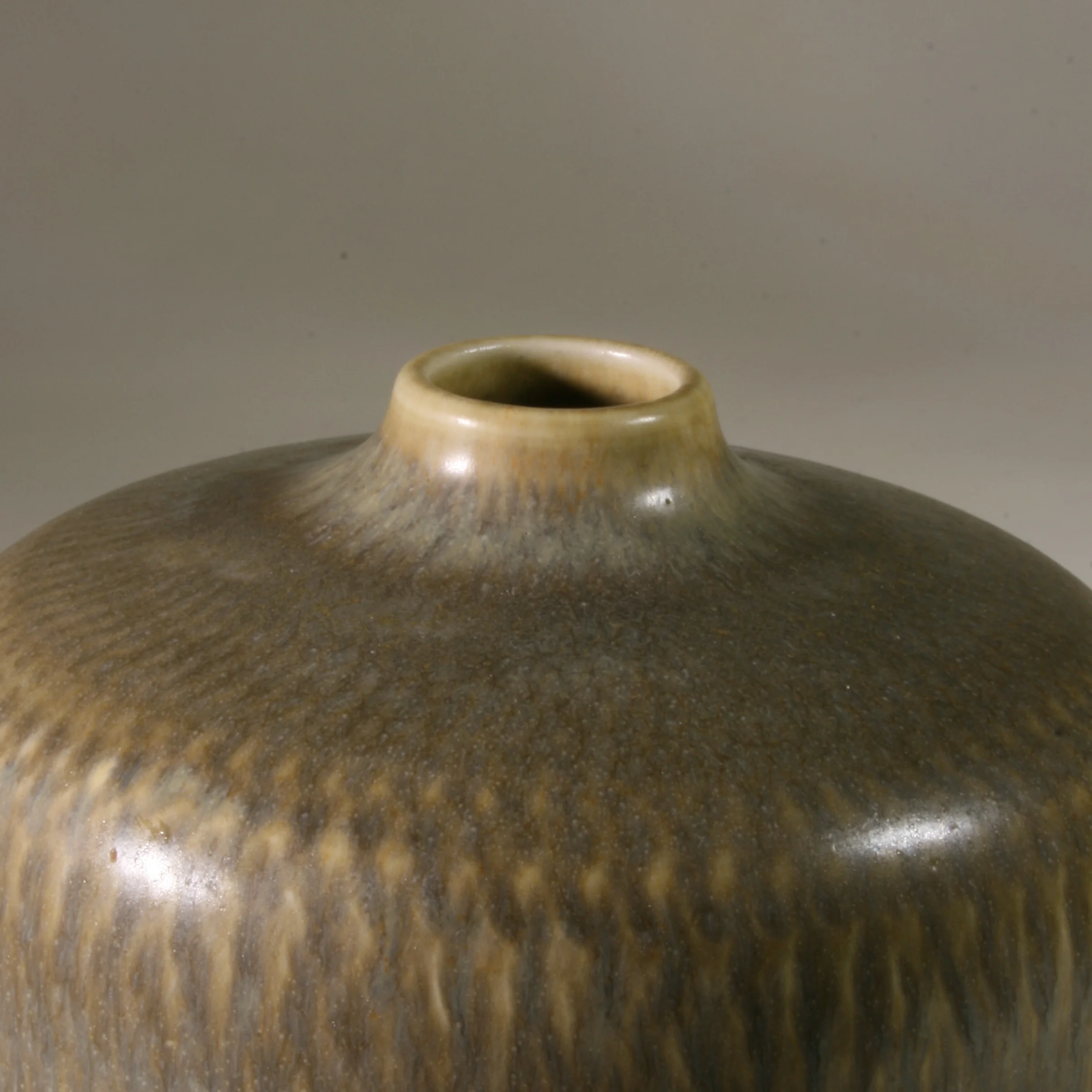 Gunnar.nylund.nymølle.stoneware.vase.73.1.jpg