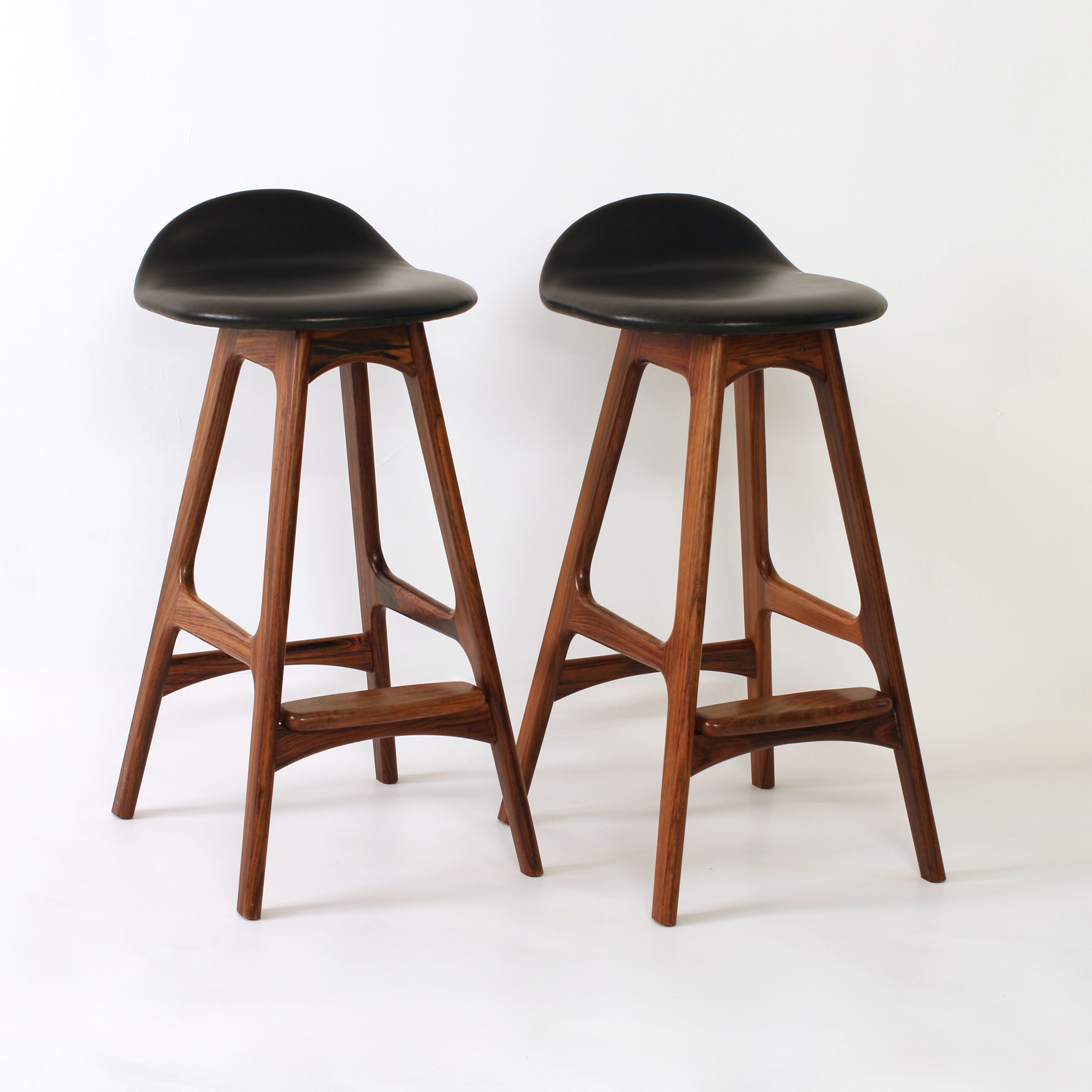 Erik Buch OD 61 Denmark Form & Function.JPG