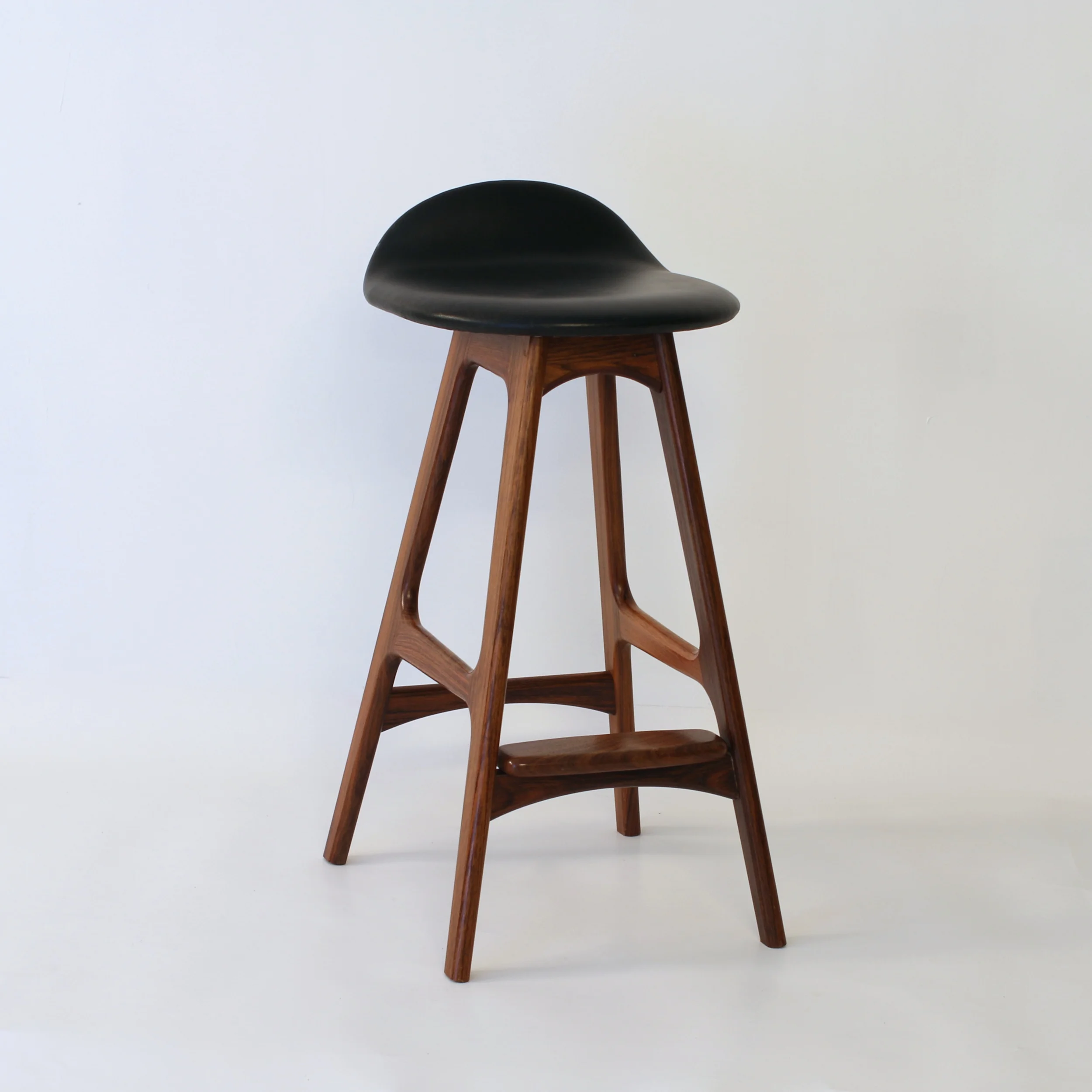 Erik Buch OD 61 Denmark1 Form & Function.JPG