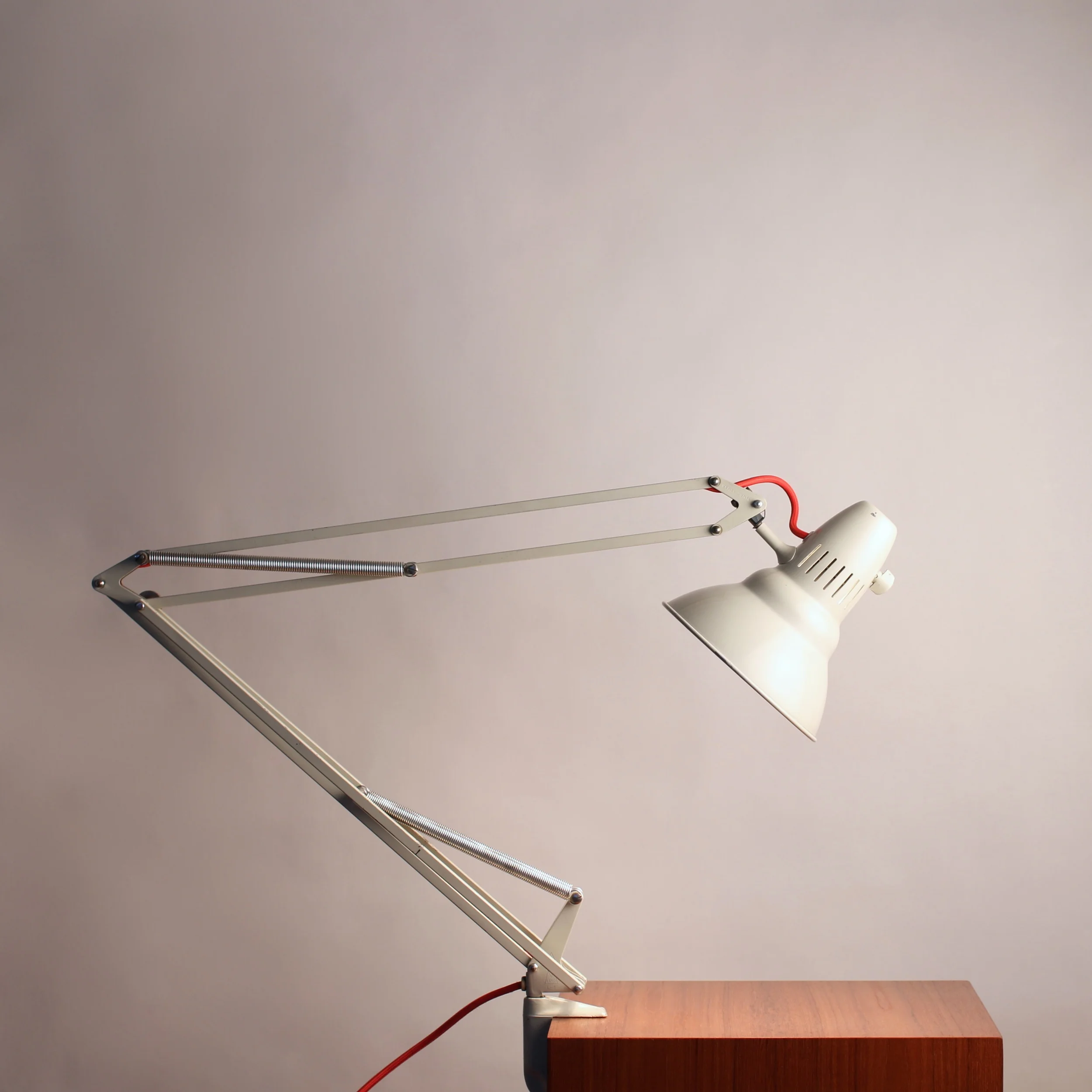 Jac Jacobsen Luxo clip on Form & Function1.JPG