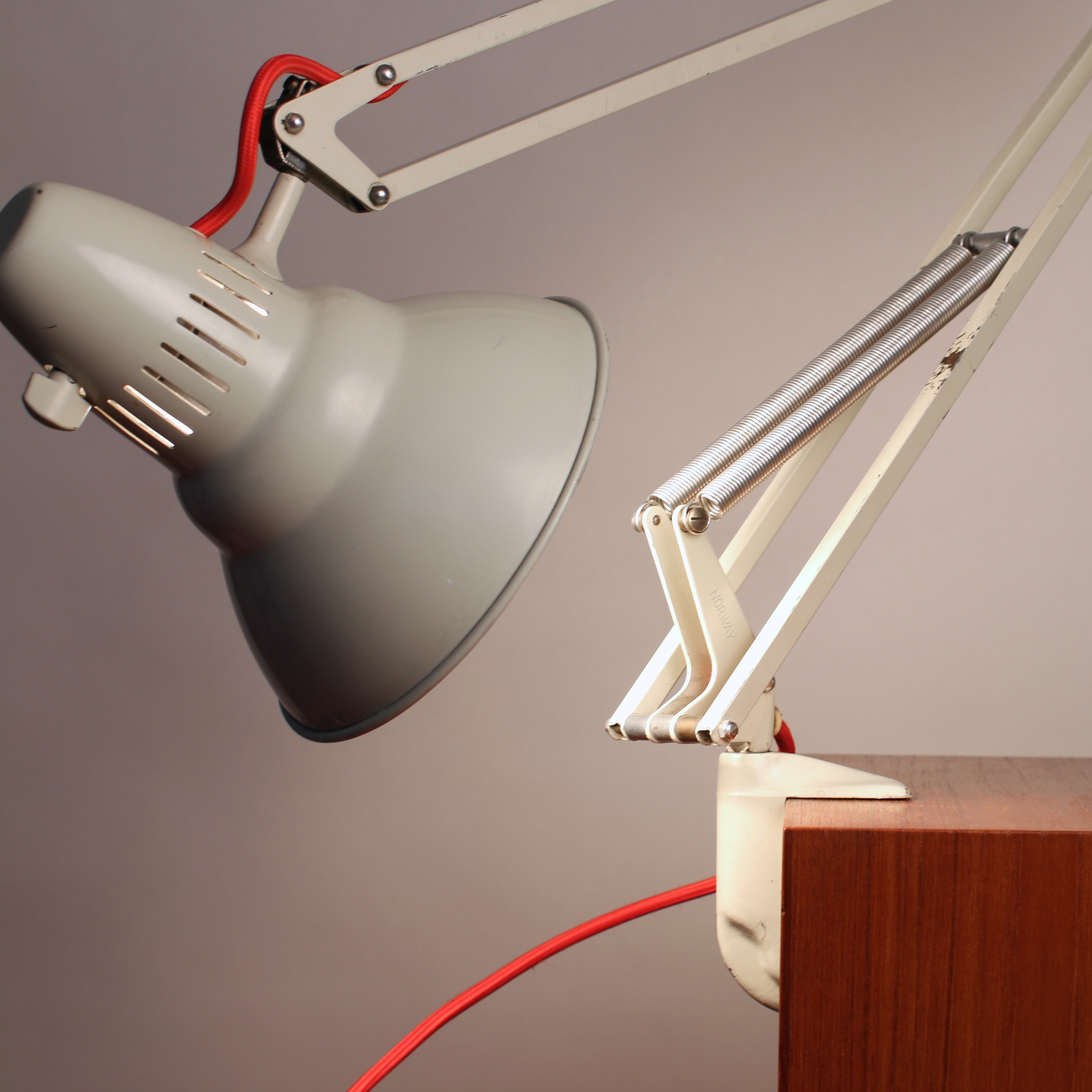 Jac Jacobsen Luxo clip on Form & Function6.JPG