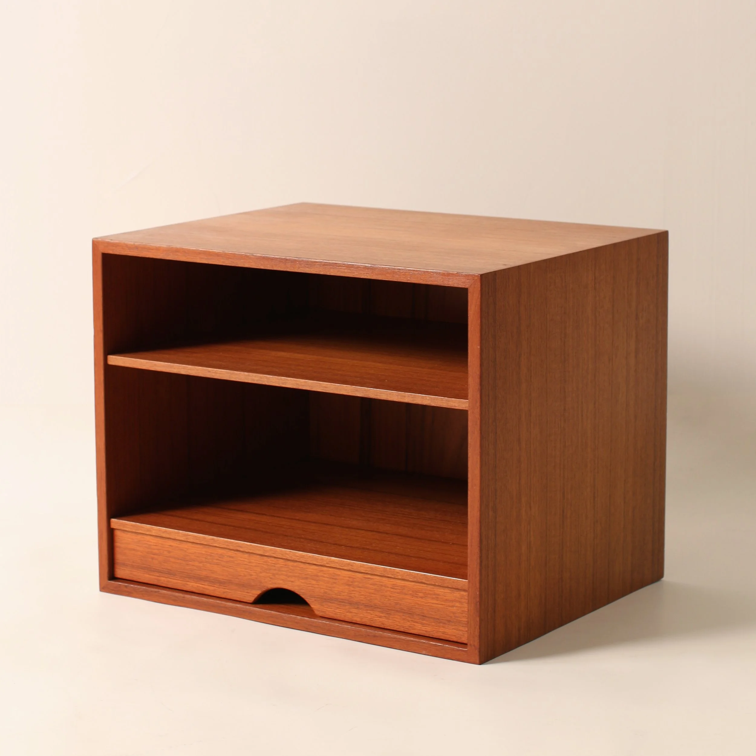 Torbjørn Afdal krobo bench modul Form & Function2.jpg