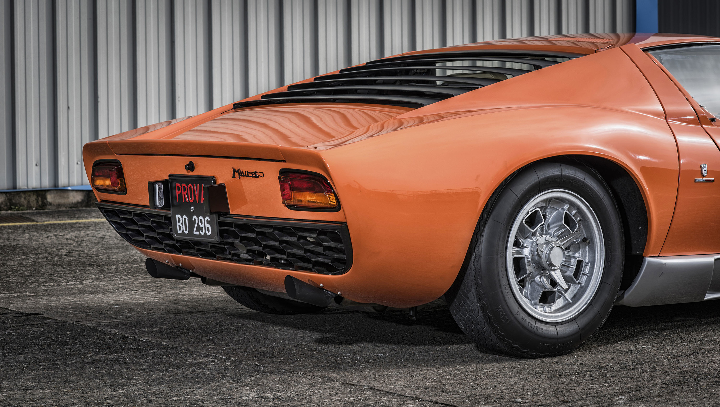 lamborghini miura
