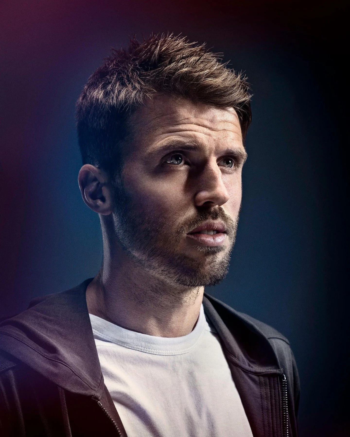 Man of the moment......

A portraif of Michael Carrick, former Manchester United midfielder and now manager.

For this shoot I built a layered lighting setup to keep it clean, modern and powerful: overhead hair light to lift and separate, rim lights 