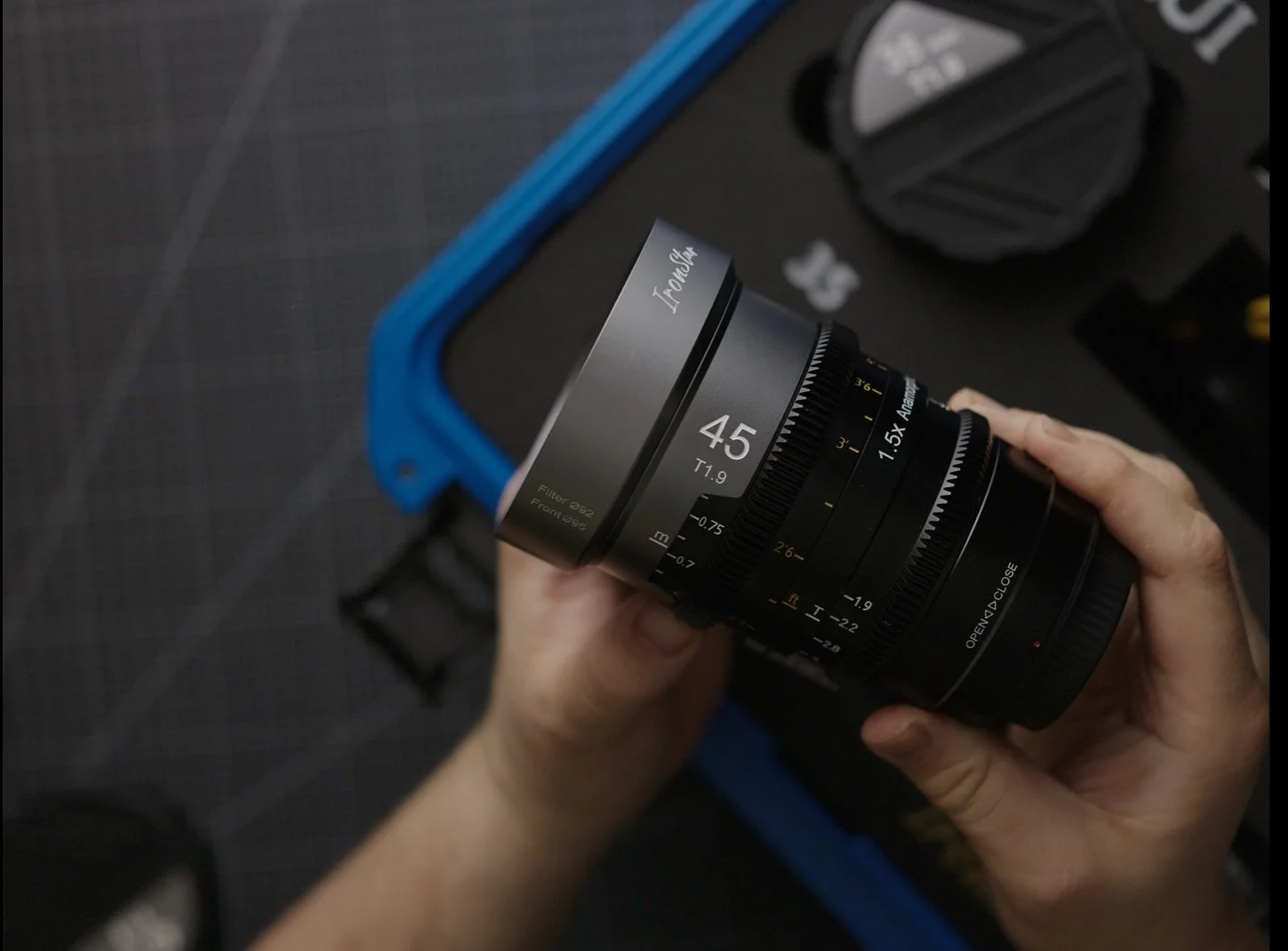 Say what you will about the @sirui_global @siruiimaging Iornstar 1.5x anamorphic lenses. But At least aesthetically they are different and interesting.  #cine #cinema #cinmatic #film #filmmaker #anamorphic