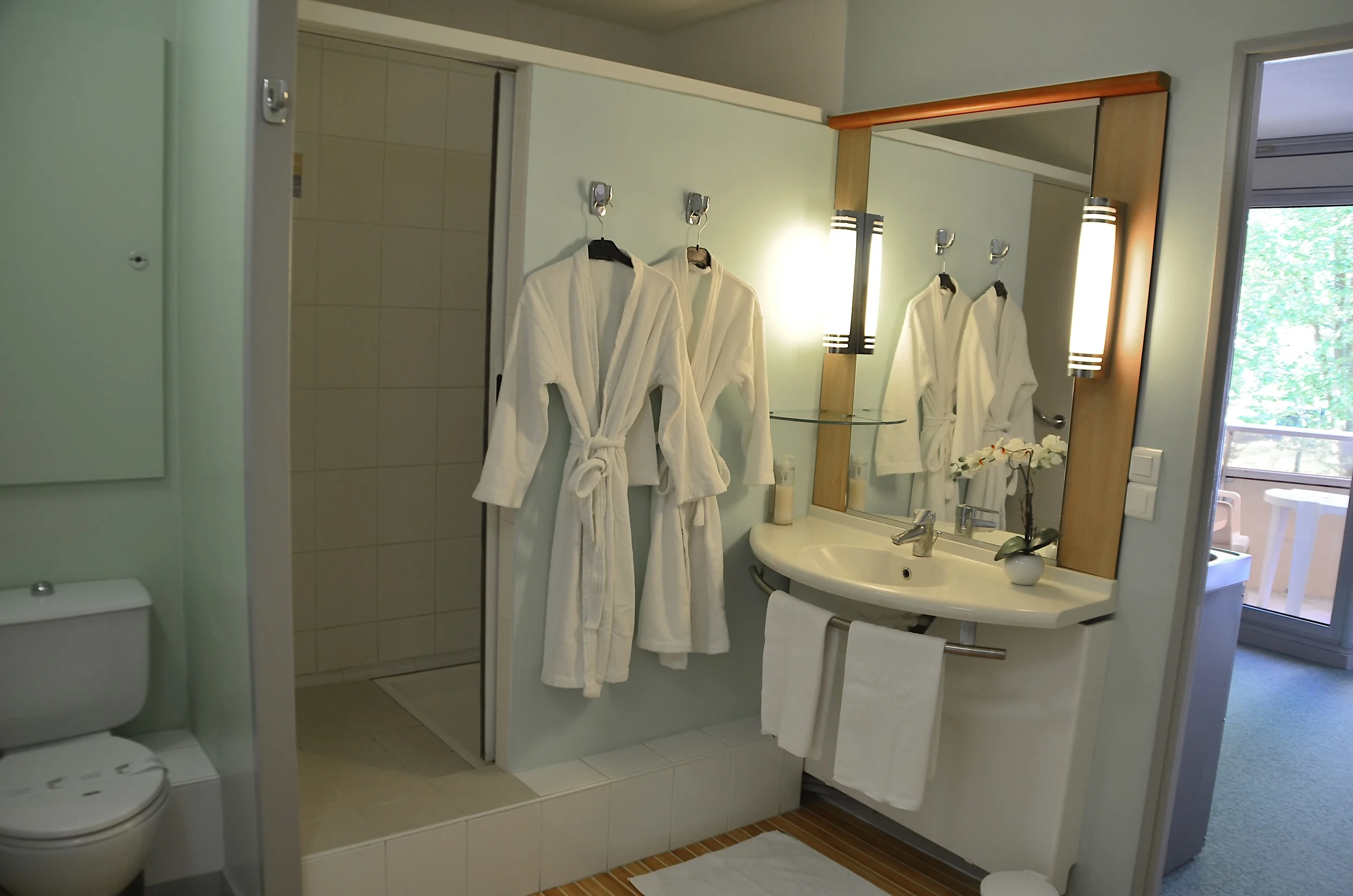 Dax Hotel - T1 SDB 5.jpg