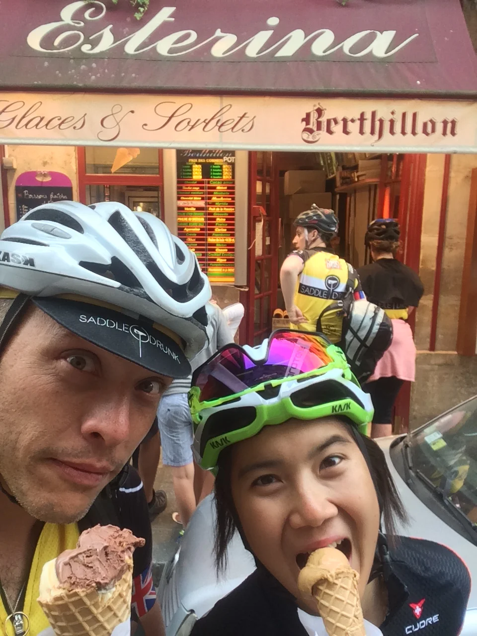 Enjoying an Ice Cream in Isle St.Louis