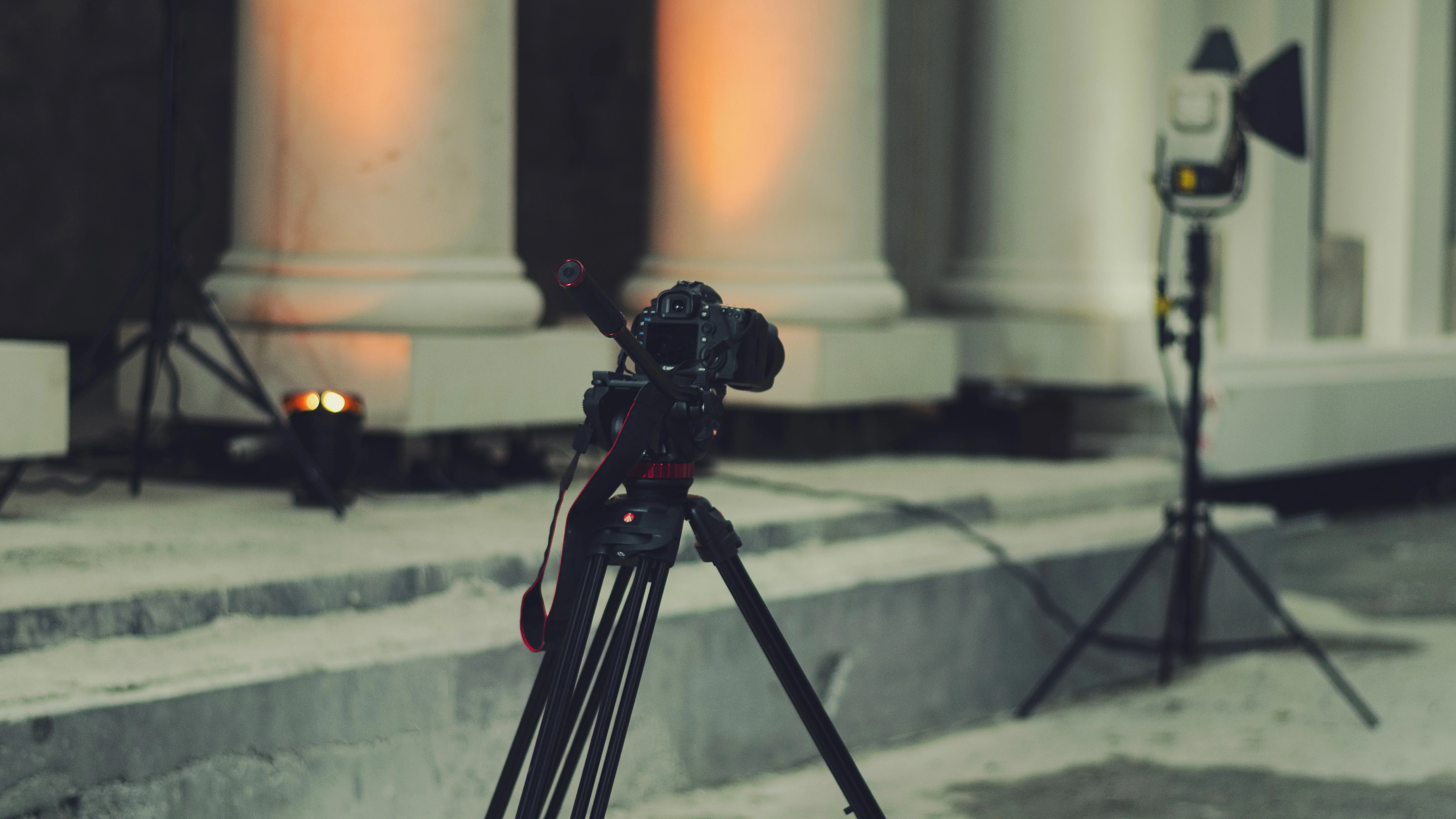 PRIMARY KNOWLEDGE SOURCES FOR BEGINNER FILMMAKERS