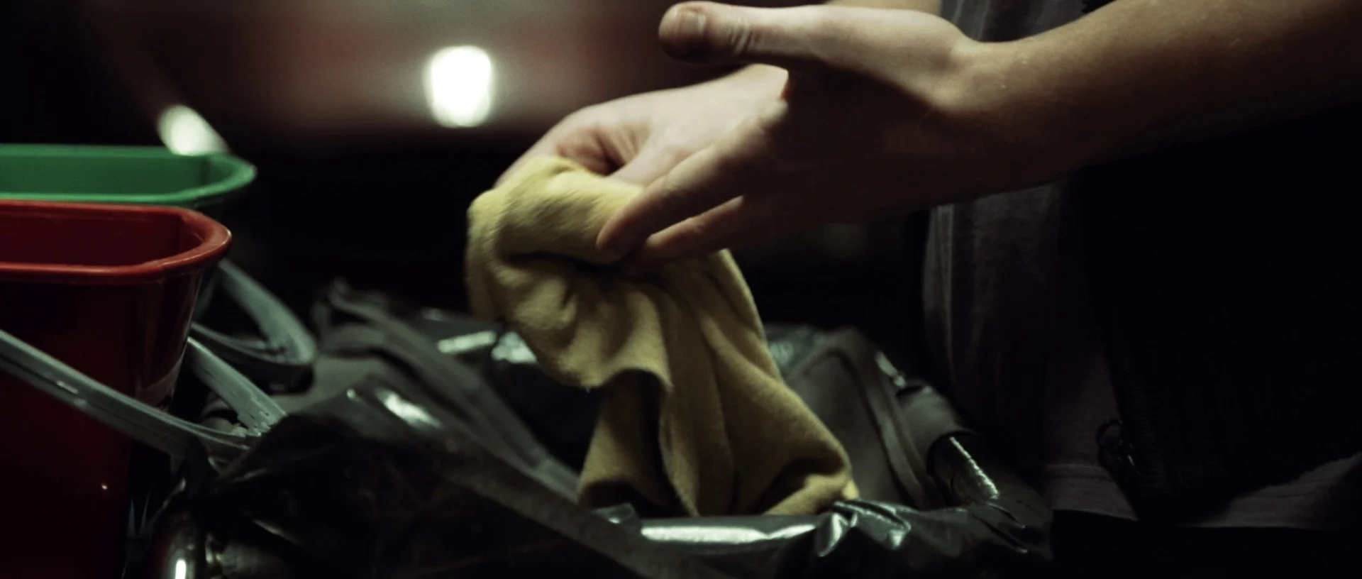 TIPS TO CAPTURE STUNNING VISUALS WITH A LOW DYNAMIC RANGE CAMERA WITHOUT LIGHTS