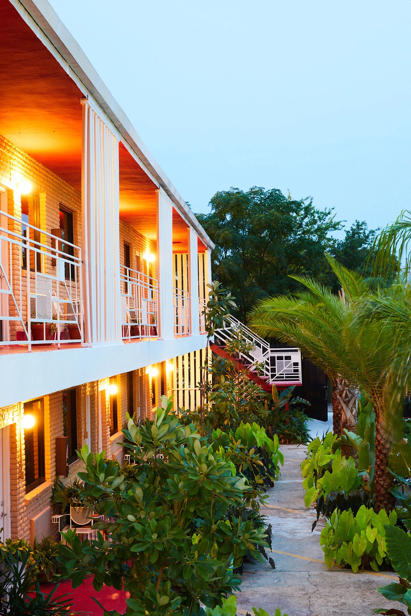 The_Drifter_Exteriors_Inner_Courtyard_021.jpg