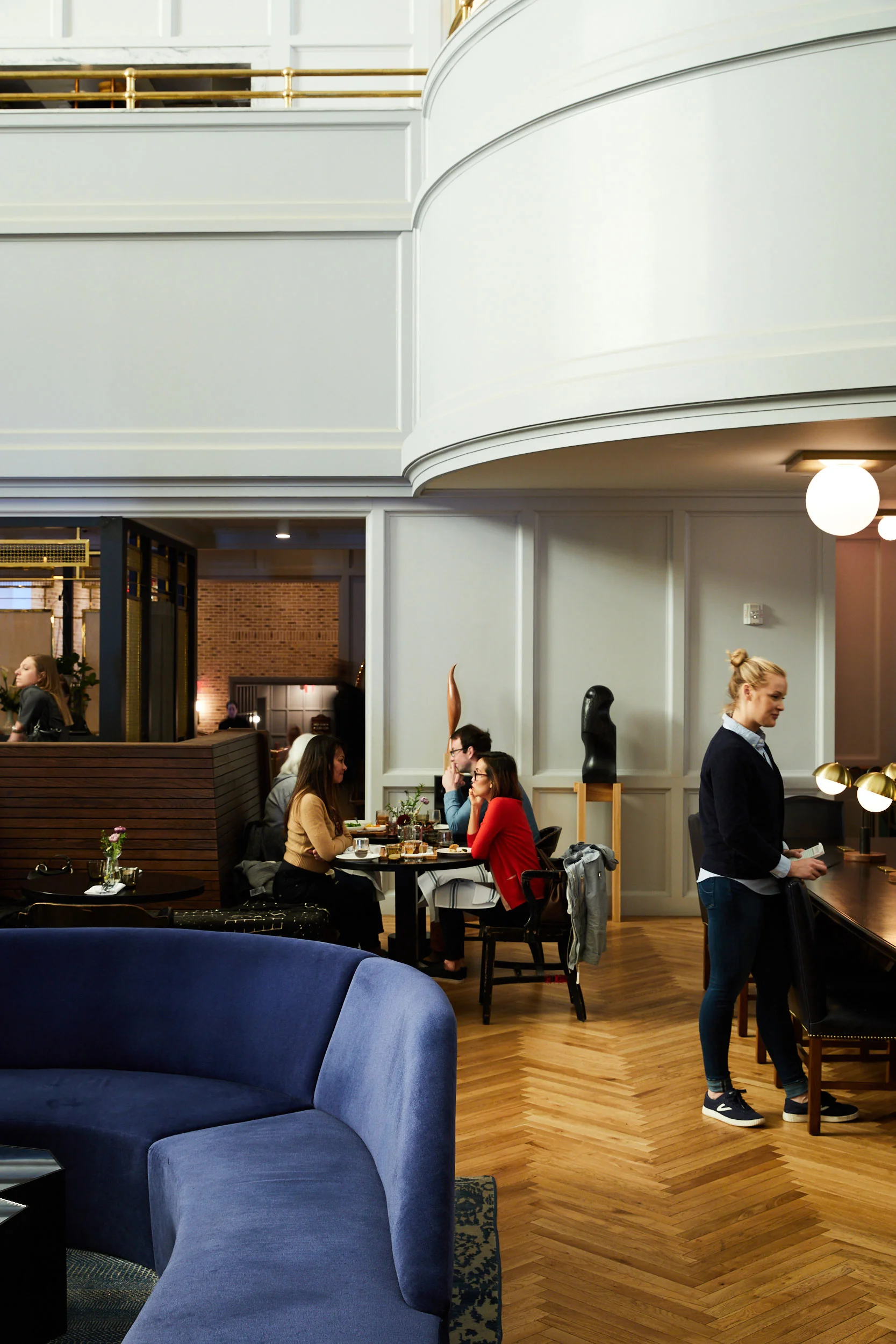 The_Line_Brothers_and_Sisters_Interiors_047.jpg